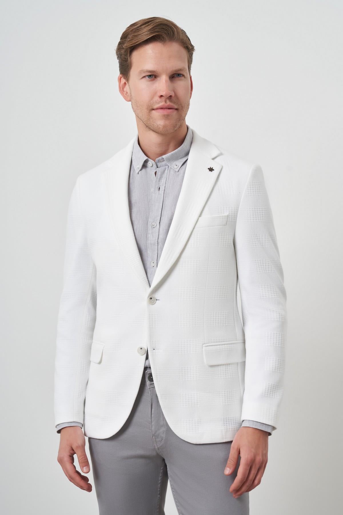 Morven Erkek Beyaz Örme Desenli Mono Yaka Slim Fit Ceket