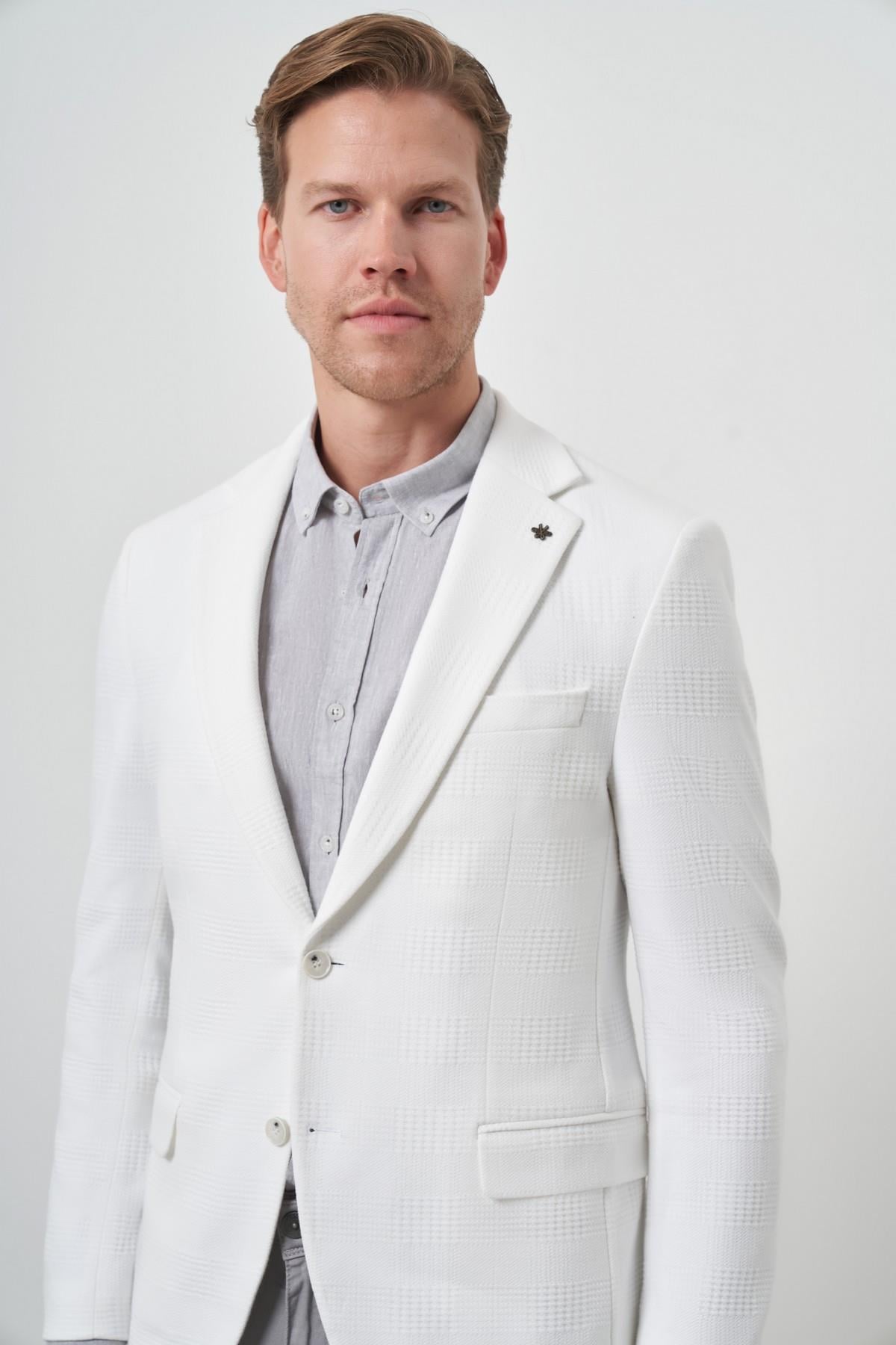 Morven Erkek Beyaz Örme Desenli Mono Yaka Slim Fit Ceket