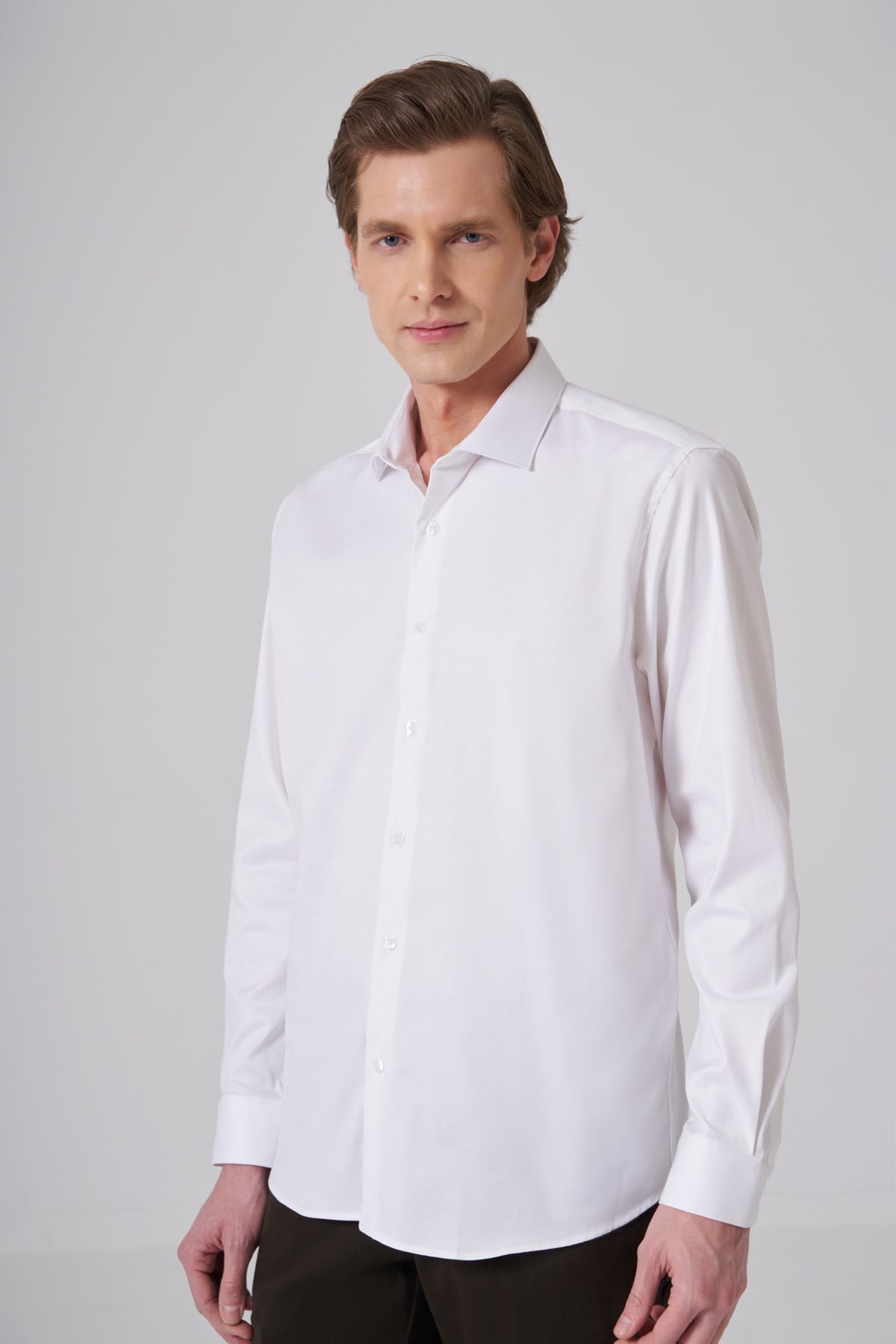 Morven Erkek Beyaz Pamuk Trend Slim Fit İtalyan Yaka Gömlek