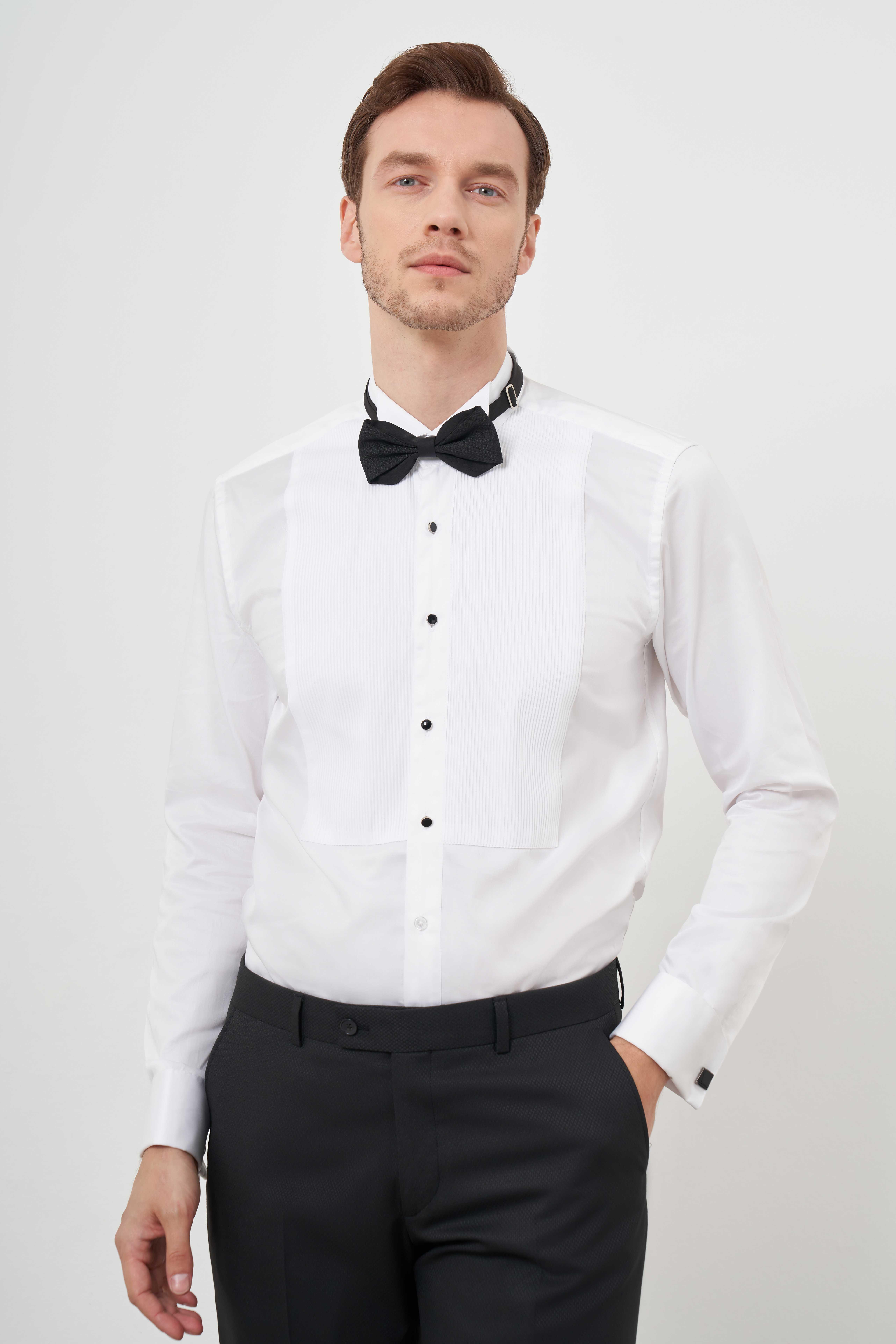 Morven Erkek Beyaz Piliseli Ata Yaka Slim Fit Gömlek