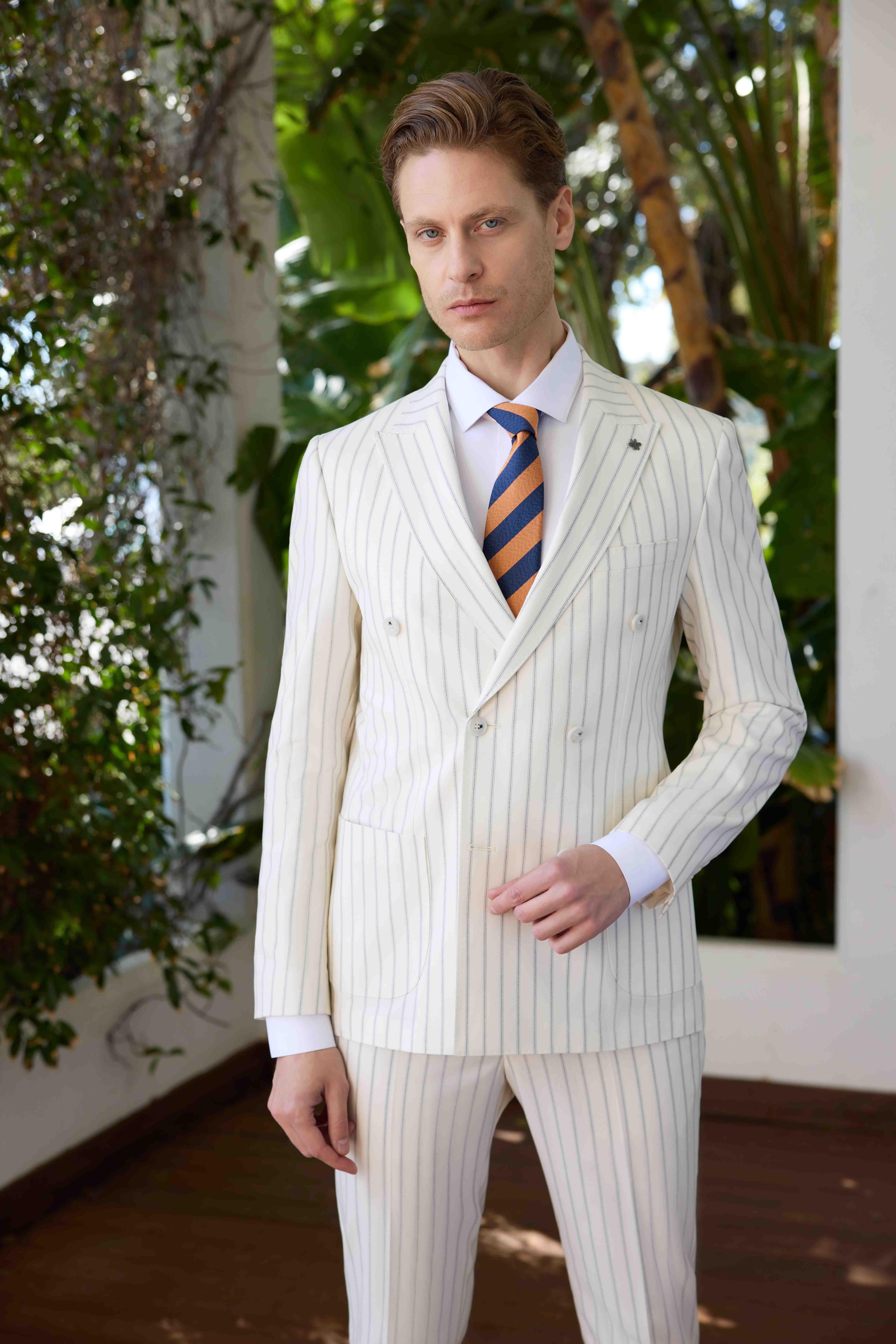 Morven Erkek Beyaz Poliviskon Trend Kruvaze Slim Fit Sivri Yaka Takım Elbise