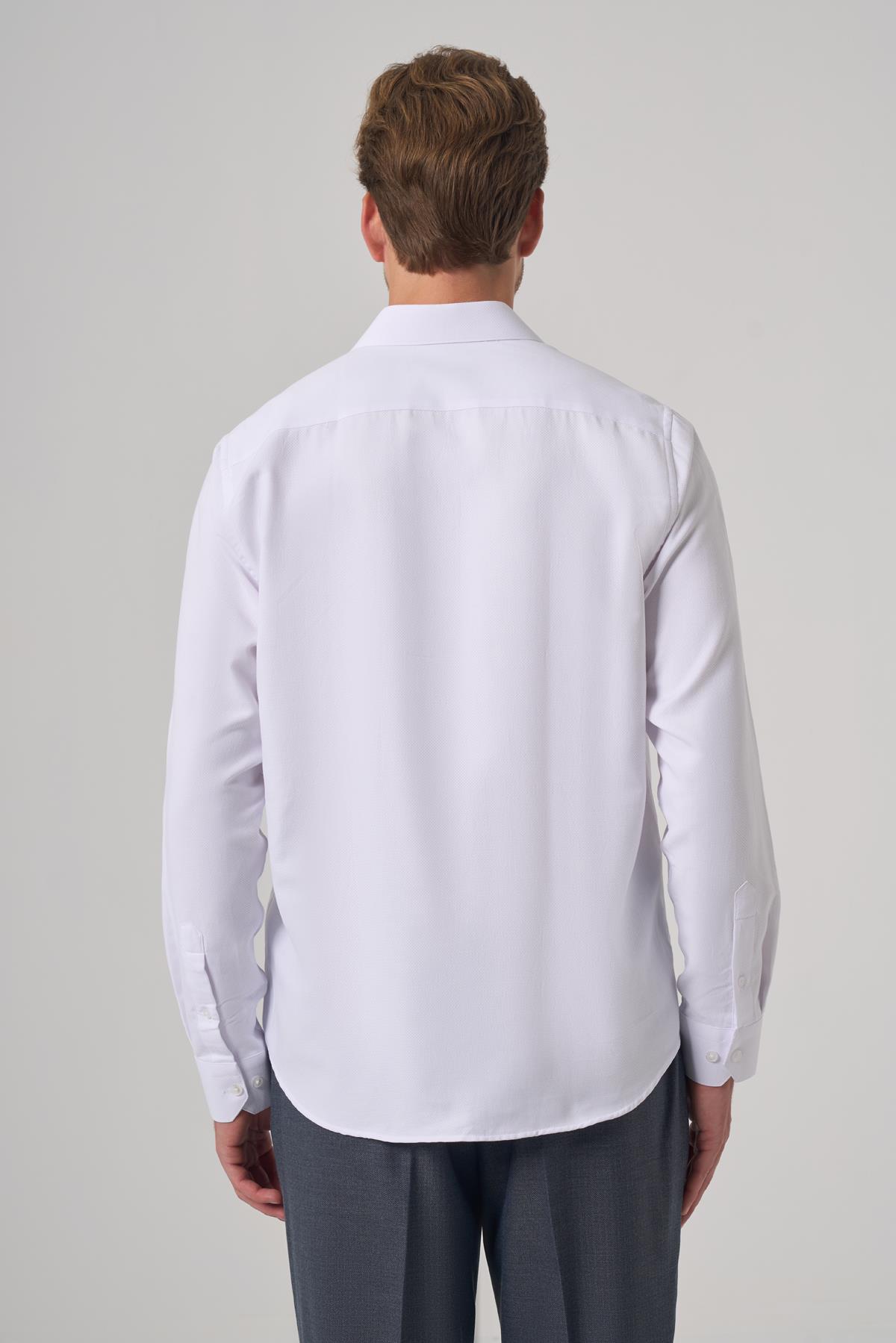 Morven Erkek Beyaz Polyester Trend Desenli Dynamic Fit İtalyan Yaka Gömlek