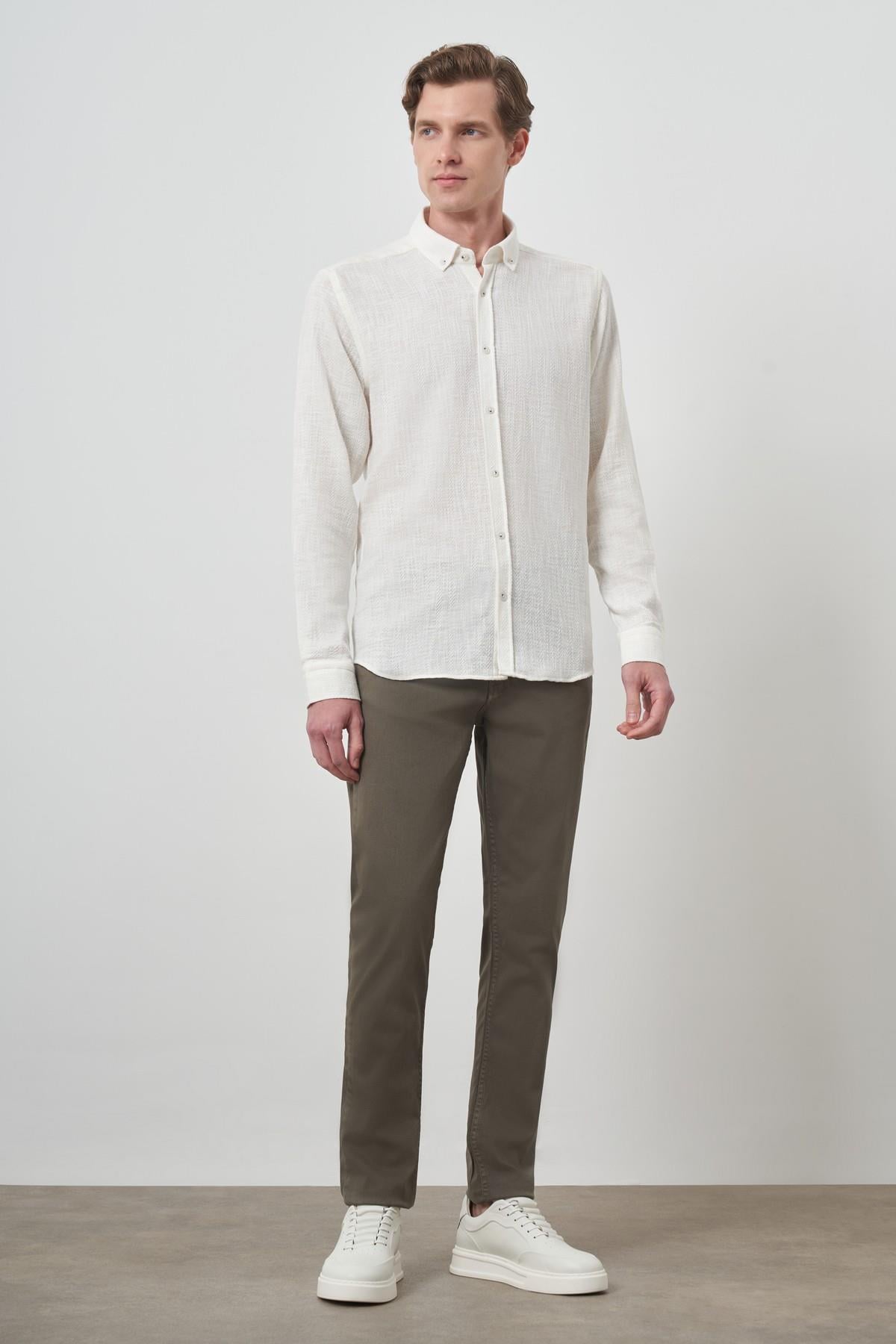 Morven Erkek Beyaz Trend Keten Slim Fit Düğmeli Yaka Gömlek