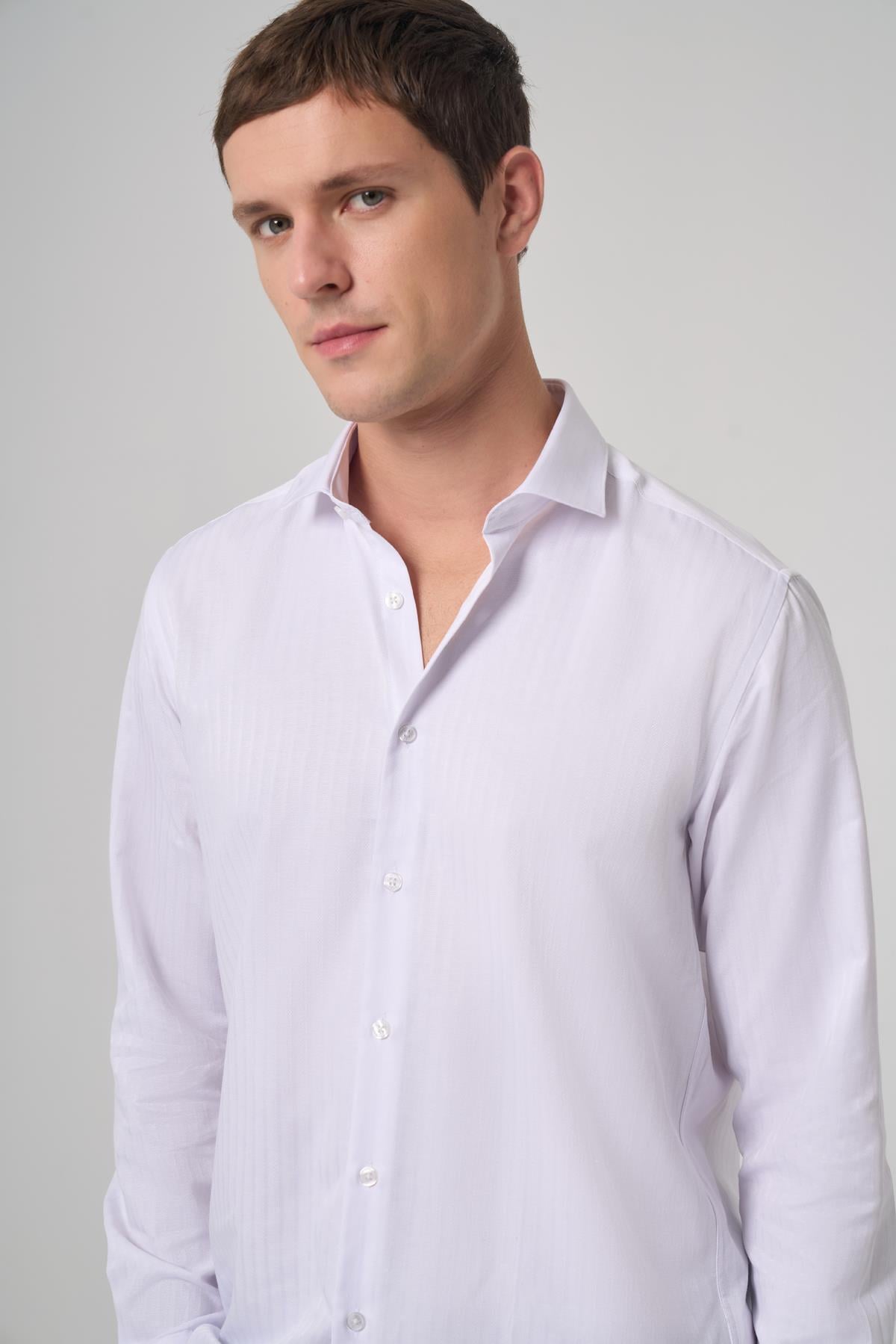 Morven Erkek Beyaz Trend Slim Fit İtalyan Yaka Gömlek