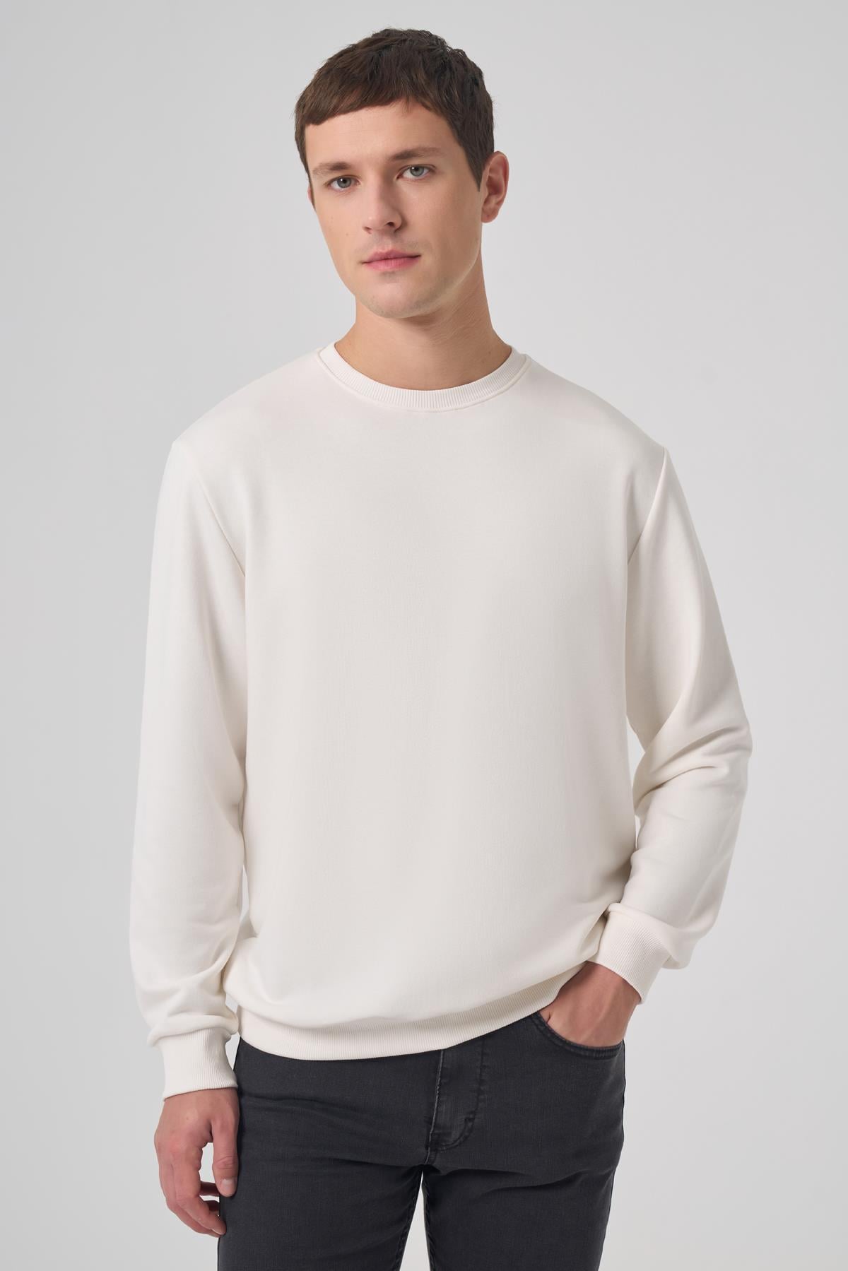 Morven Erkek Ekru Basic Bisiklet Yaka Sweatshirt