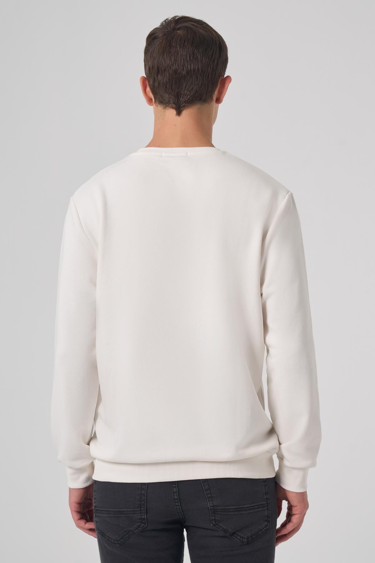 Morven Erkek Ekru Basic Bisiklet Yaka Sweatshirt