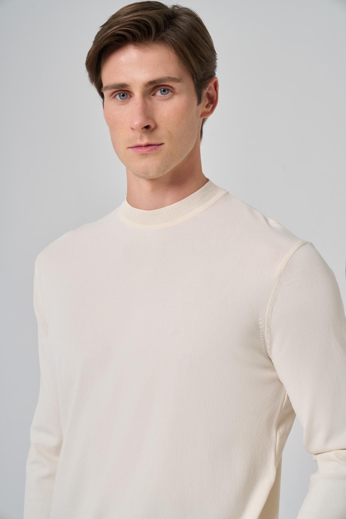 Morven Erkek Ekru Trend Bisiklet Yaka Rayon Triko
