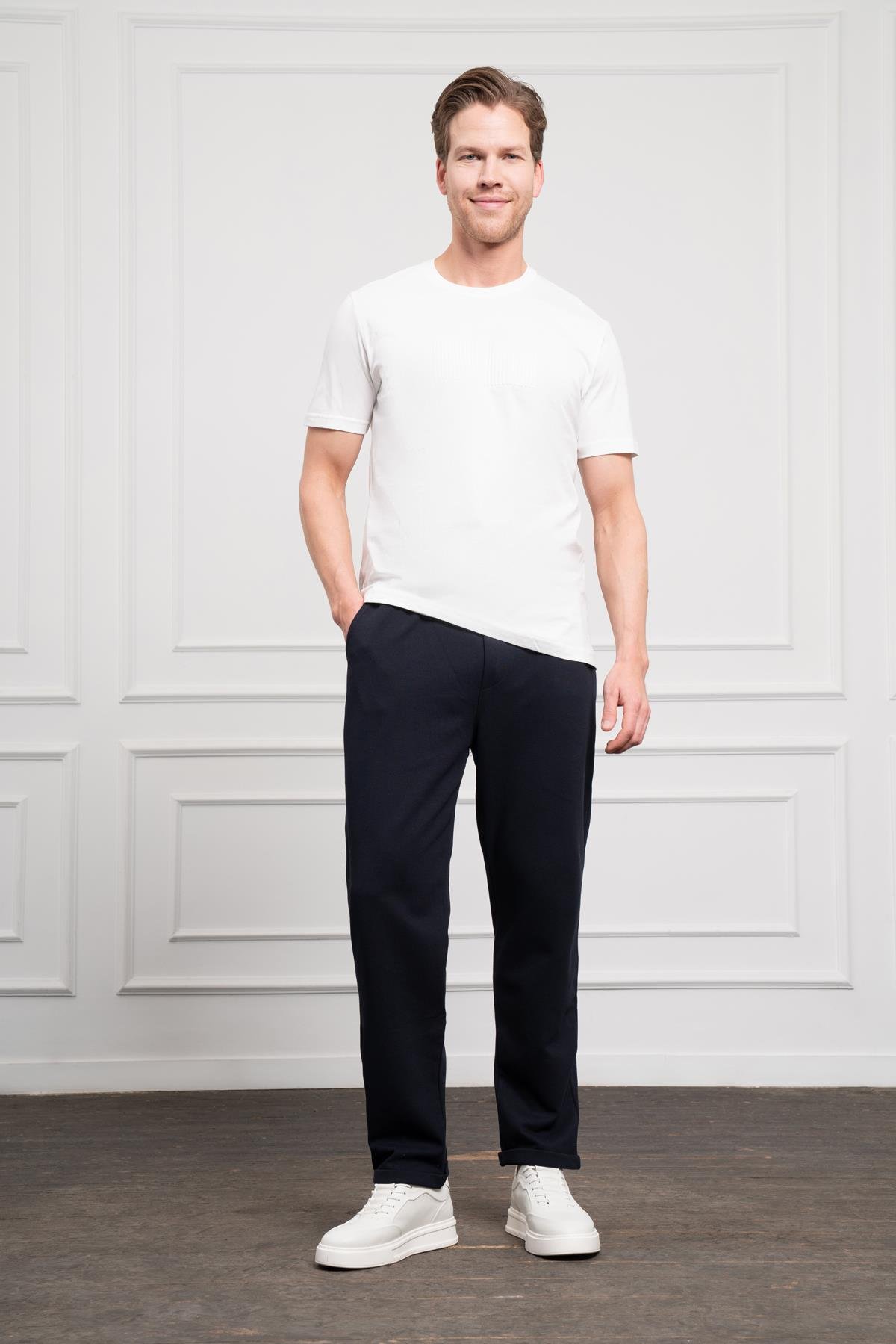 Morven Erkek Ekru Trend Bisiklet Yaka Pamuk Dinamik Fit T-Shirt