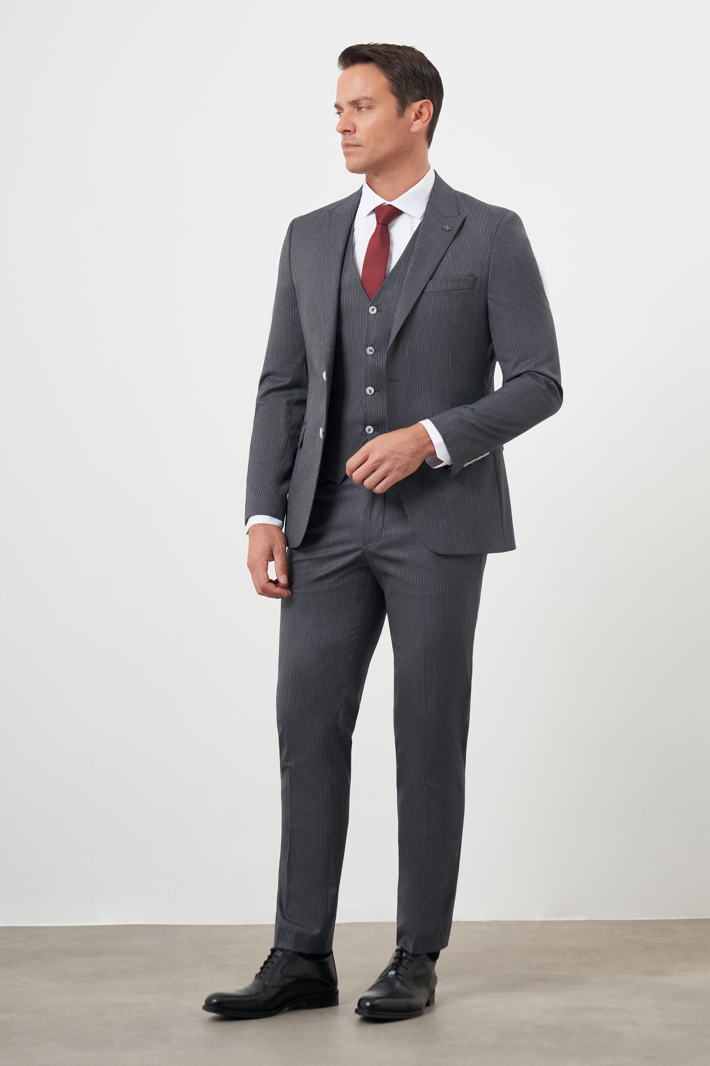 Morven Erkek Füme Poliviskon Trend Yelekli Çizgili Desen Slim Fit  Sivri Yaka Takım Elbise