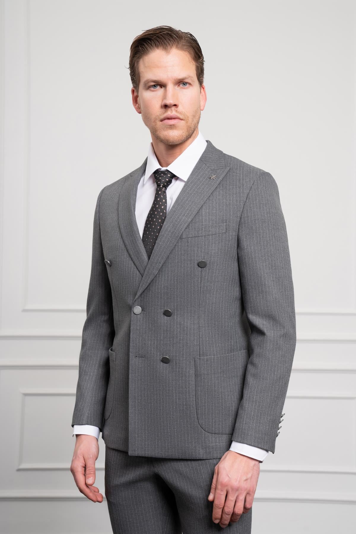 Morven Erkek Füme Trend Kruvaze Slim Fit Dar Kesim Sivri Yaka Takım Elbise