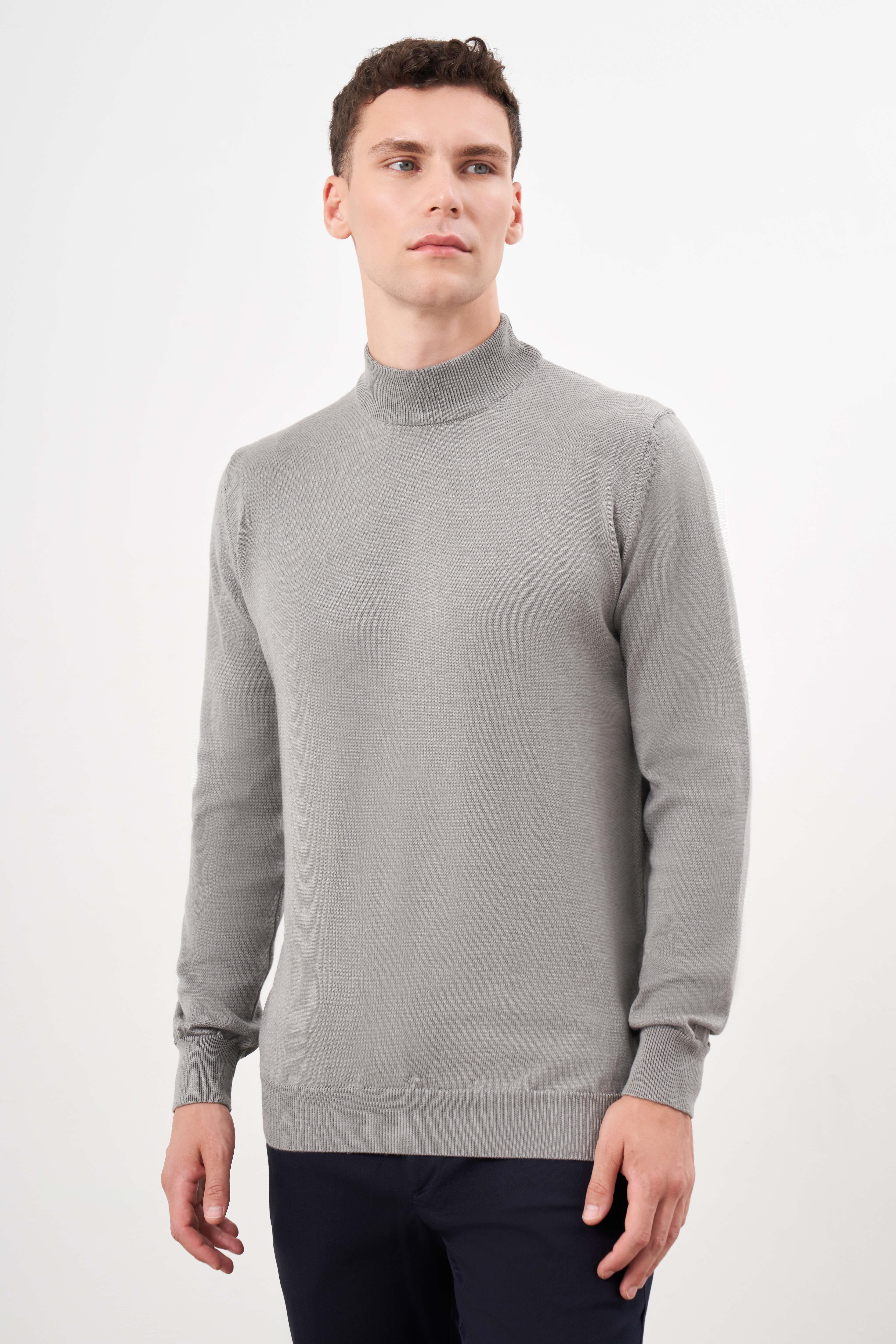 Morven Erkek Gri Basic Yarım Balıkçı Yaka Dynamic Fit Rahat Kesim Triko