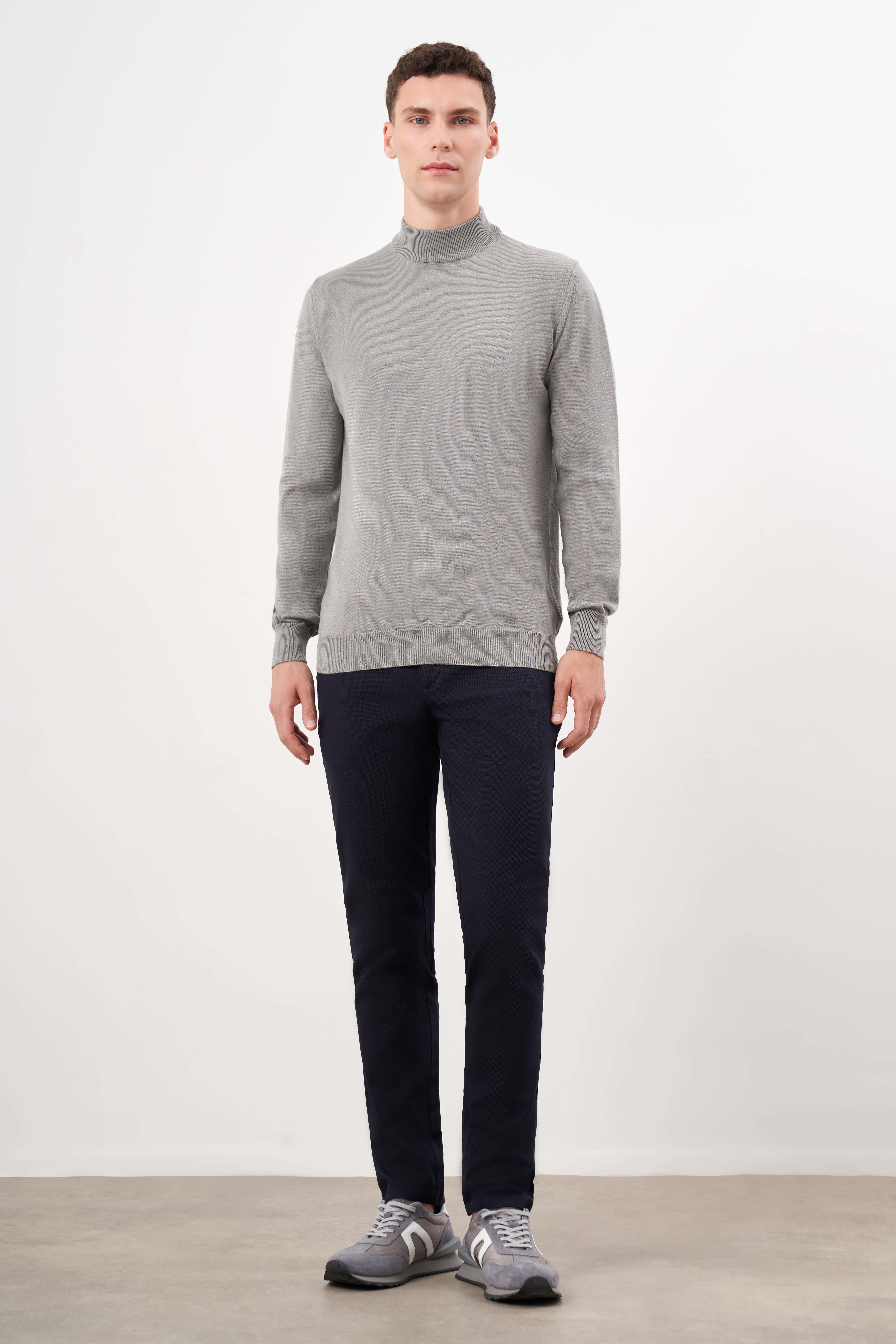 Morven Erkek Gri Basic Yarım Balıkçı Yaka Dynamic Fit Rahat Kesim Triko