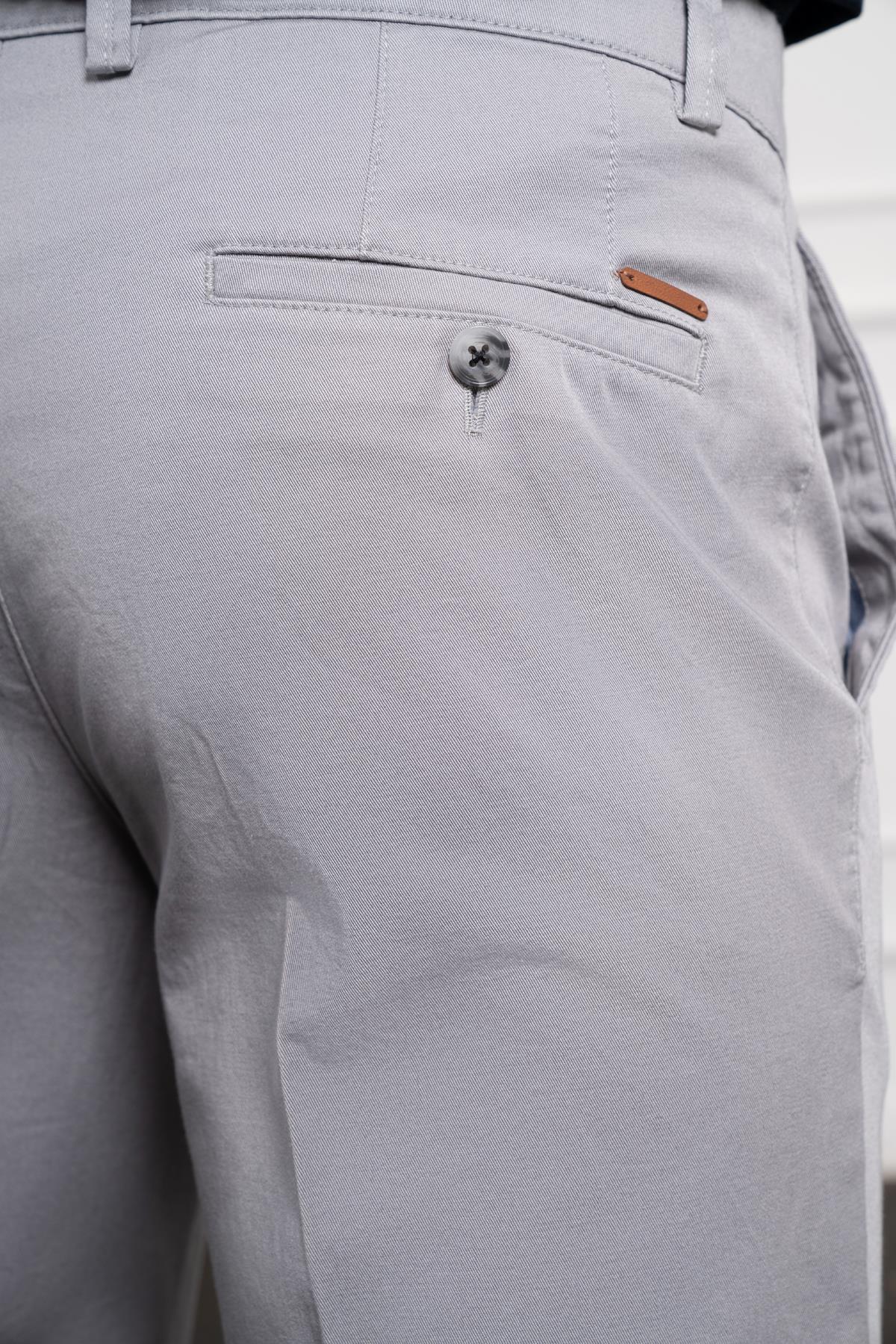 Morven Erkek Gri Dynamic Fit Chino Pantolon