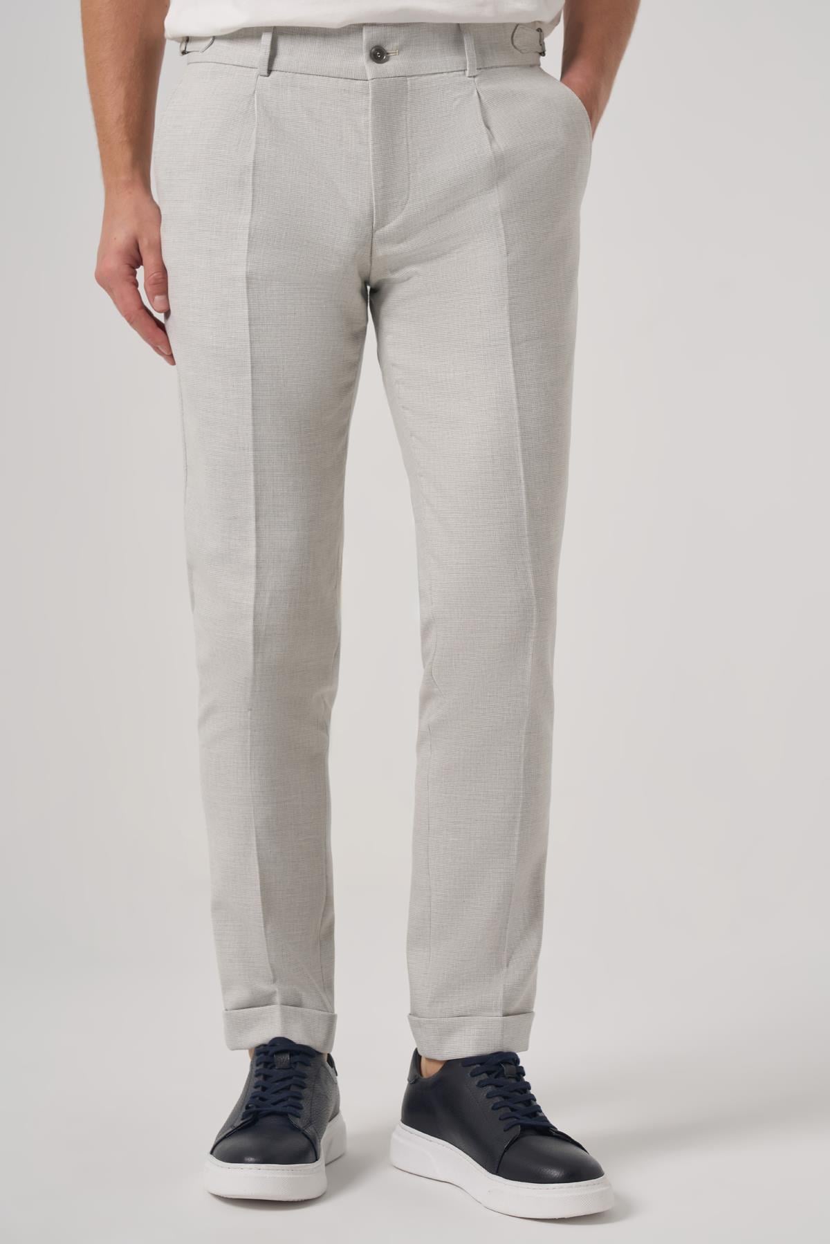 Morven Erkek Gri Trend Pileli Slim Fit Pantolon