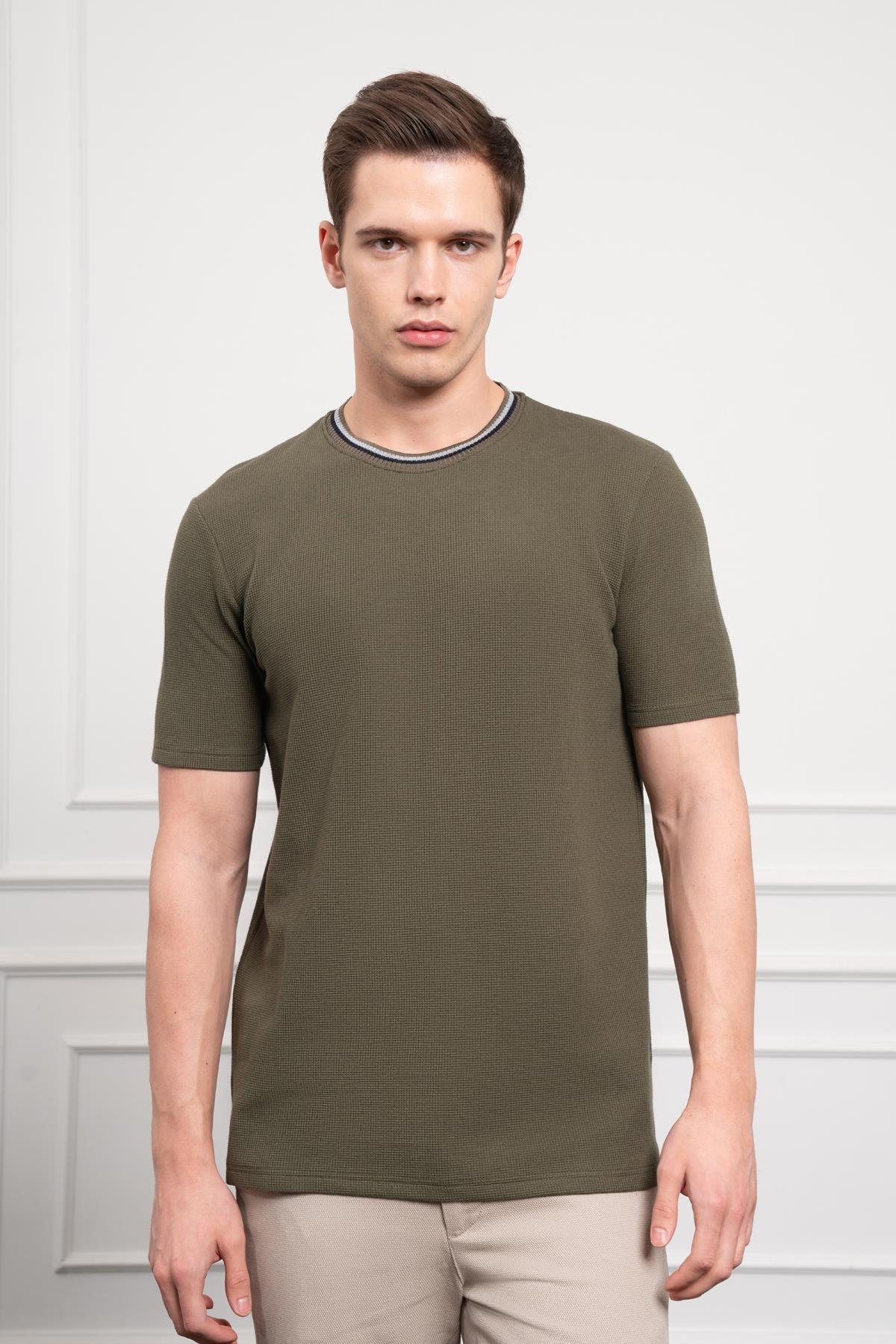 Morven Erkek Haki Trend Bisiklet Yaka Dinamik Fit T-Shirt