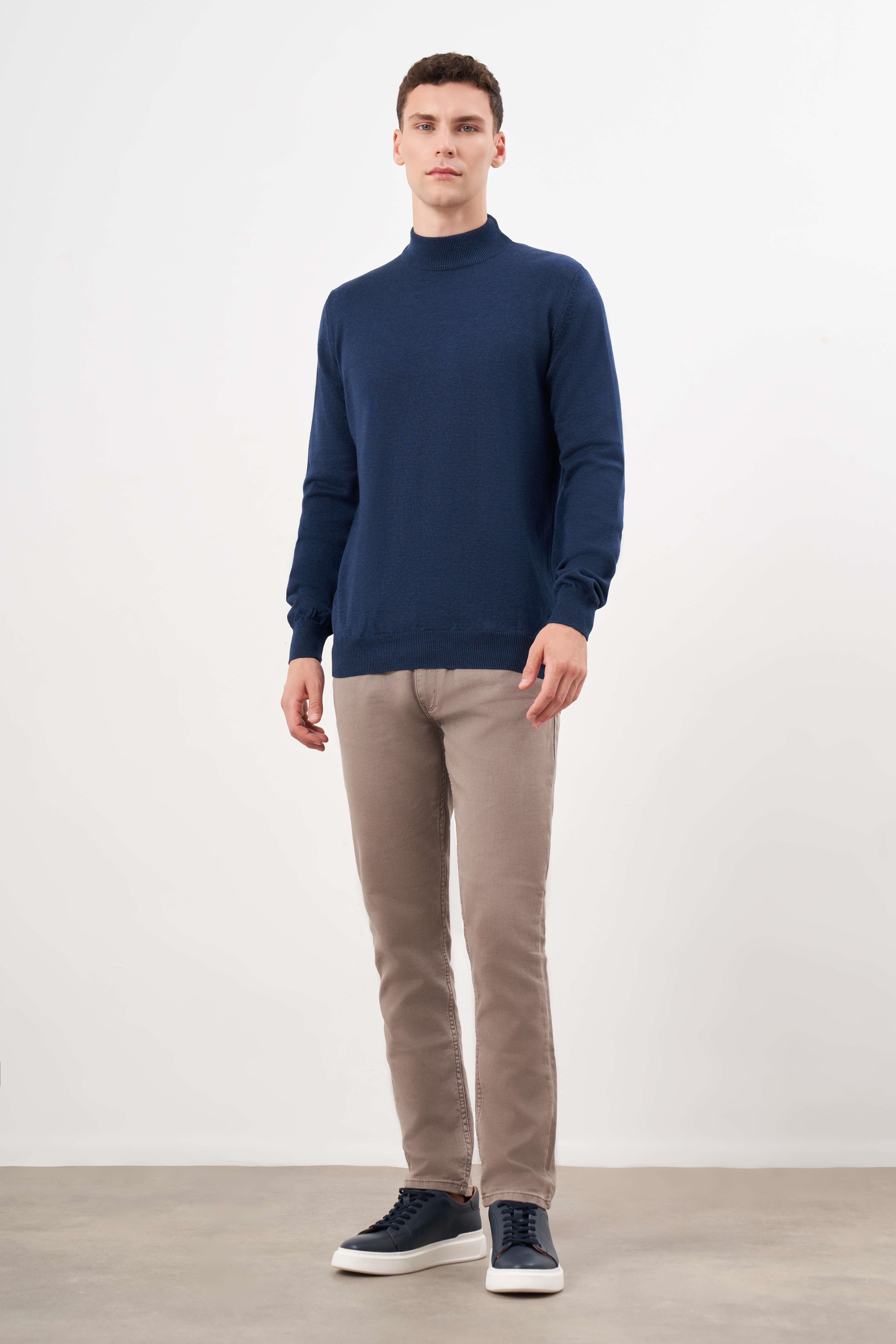 Morven Erkek İndigo Basic Yarım Balıkçı Yaka Dynamic Fit Rahat Kesim Triko