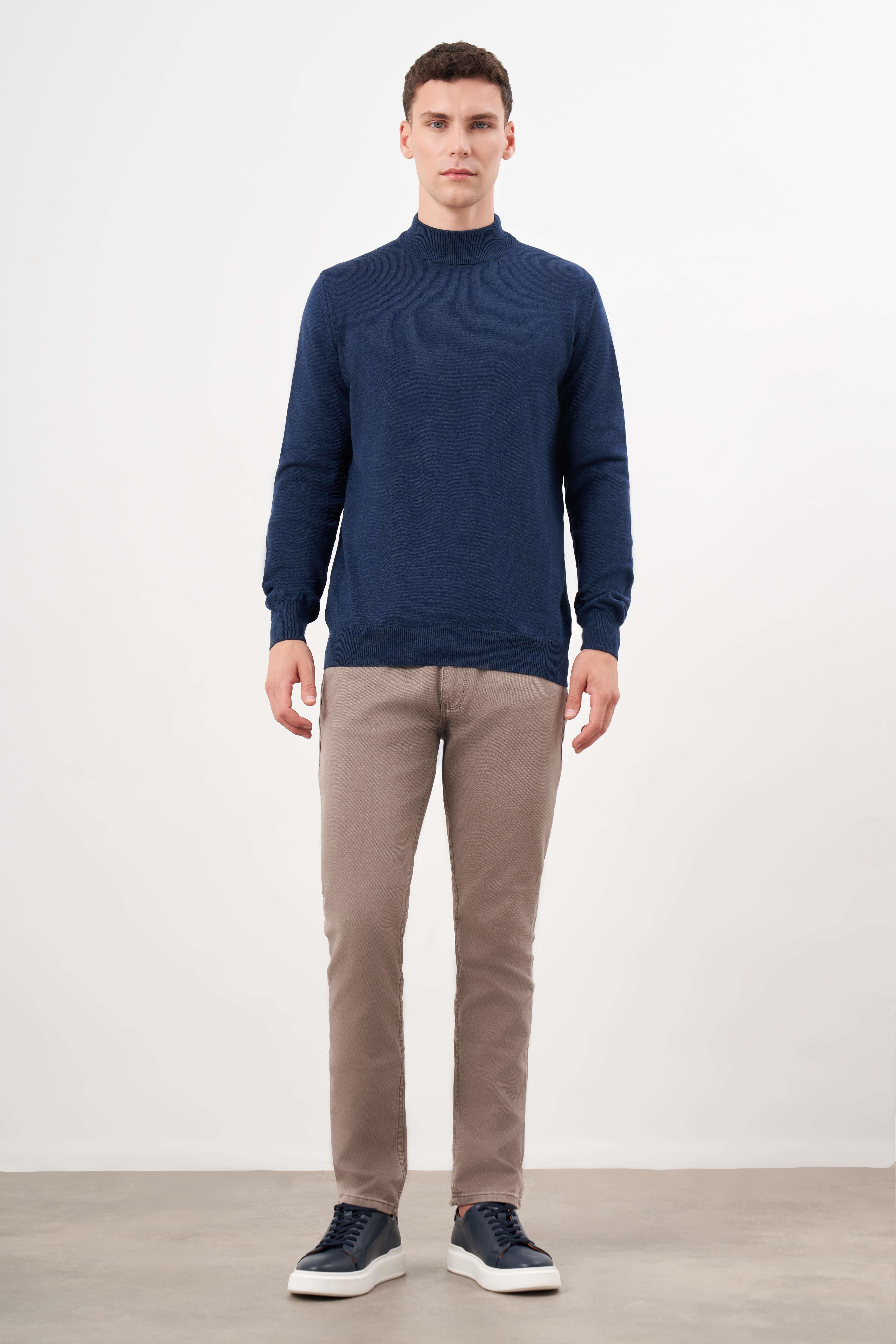 Morven Erkek İndigo Basic Yarım Balıkçı Yaka Dynamic Fit Rahat Kesim Triko