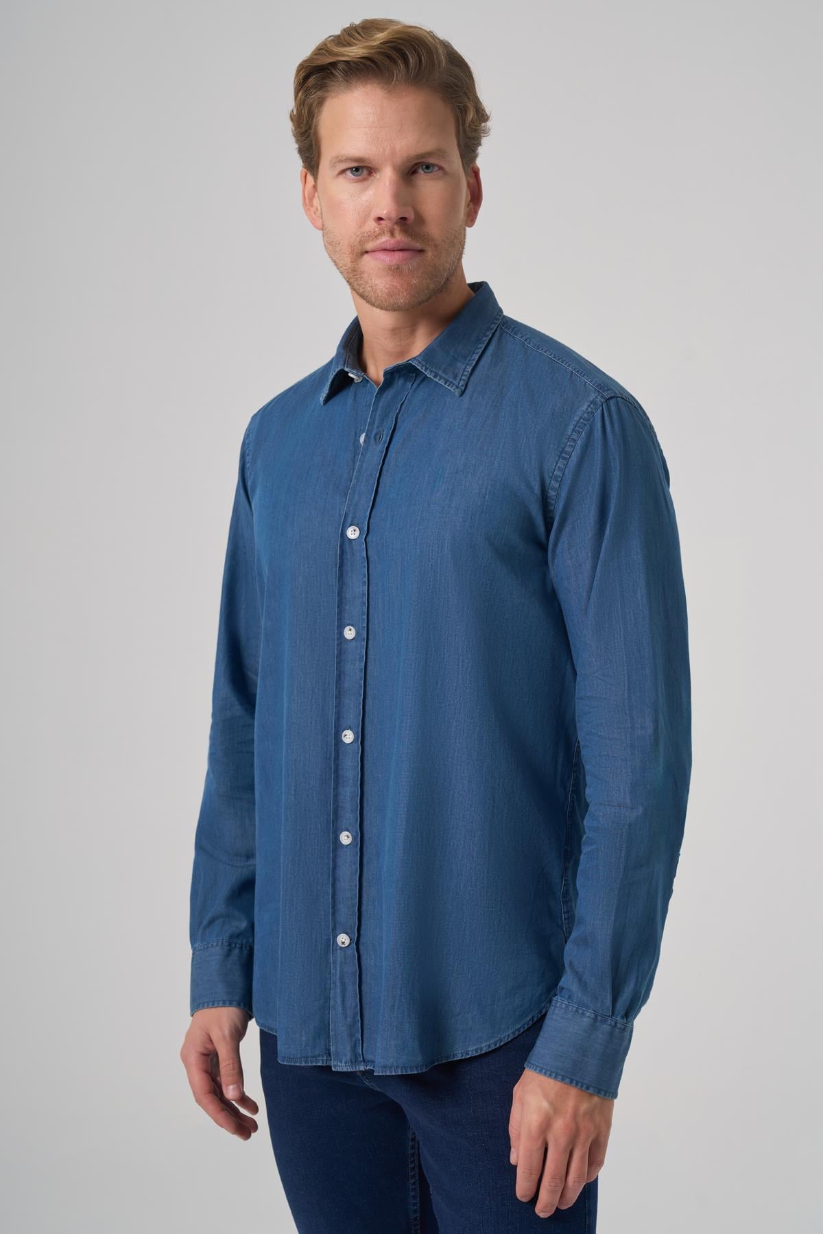 Morven Erkek İndigo Trend Dinamik Fit Denim Gömlek