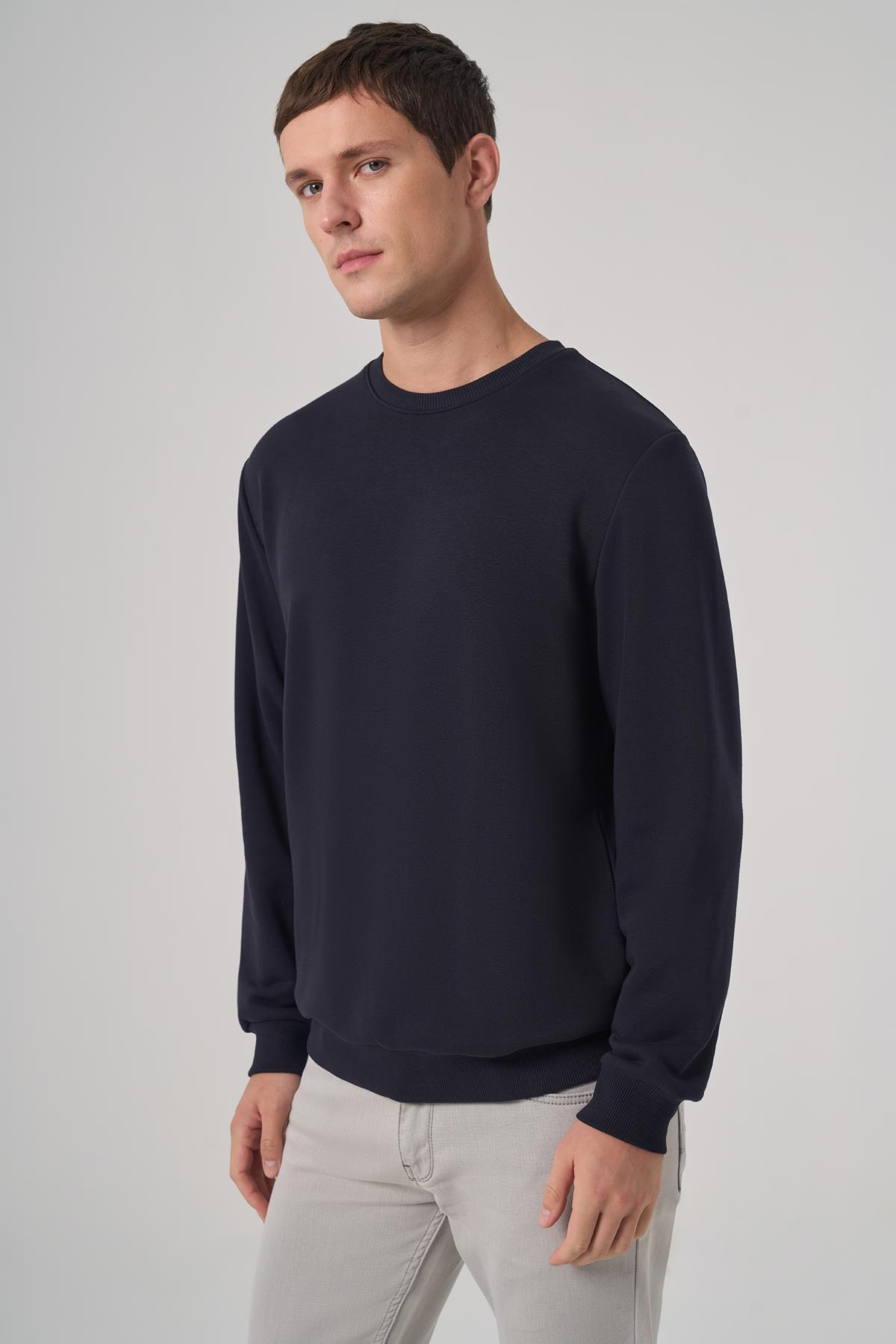 Morven Erkek Lacivert Basic Bisiklet Yaka Sweatshirt