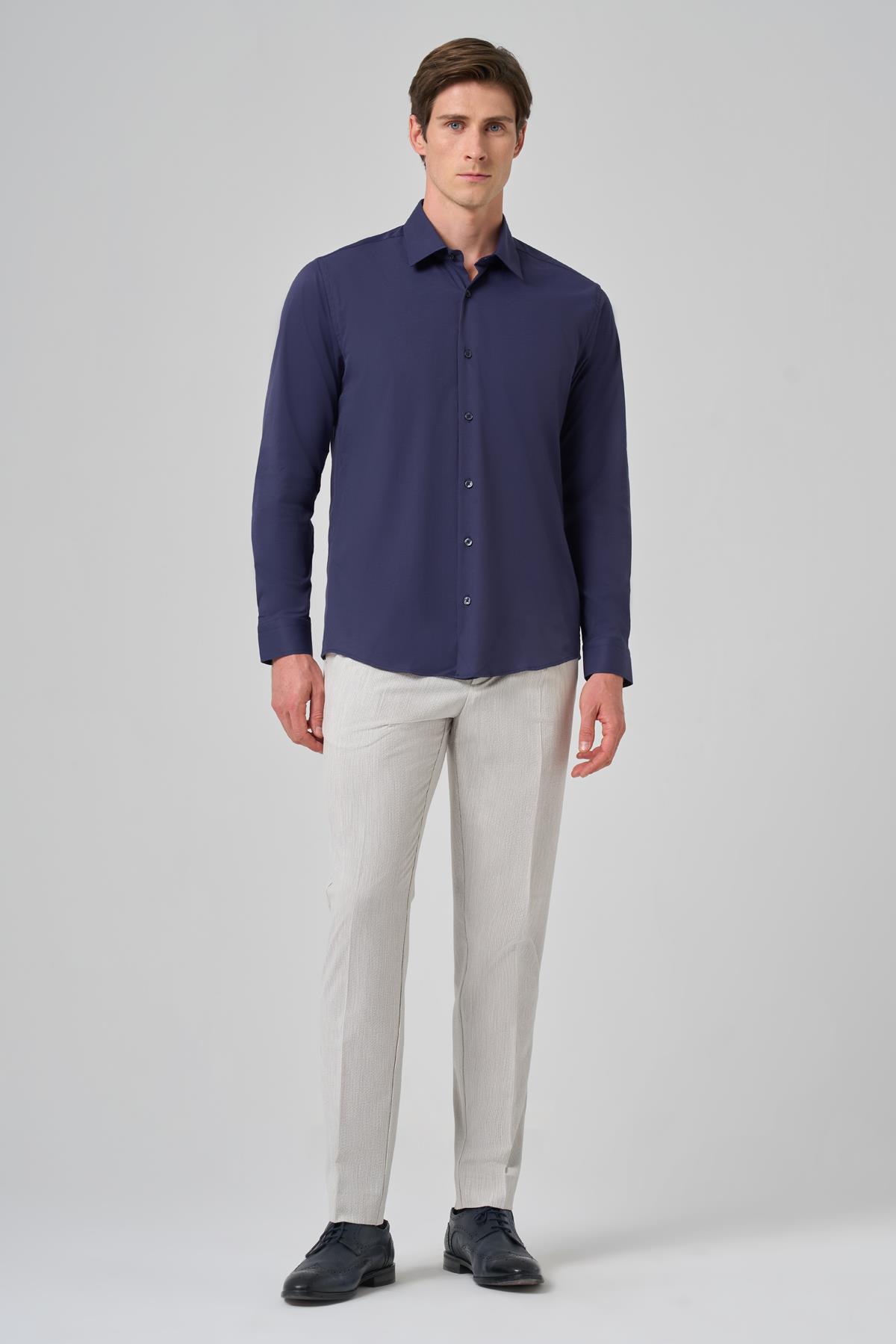 Morven Erkek Lacivert Slim Fit Sert Yaka Gömlek