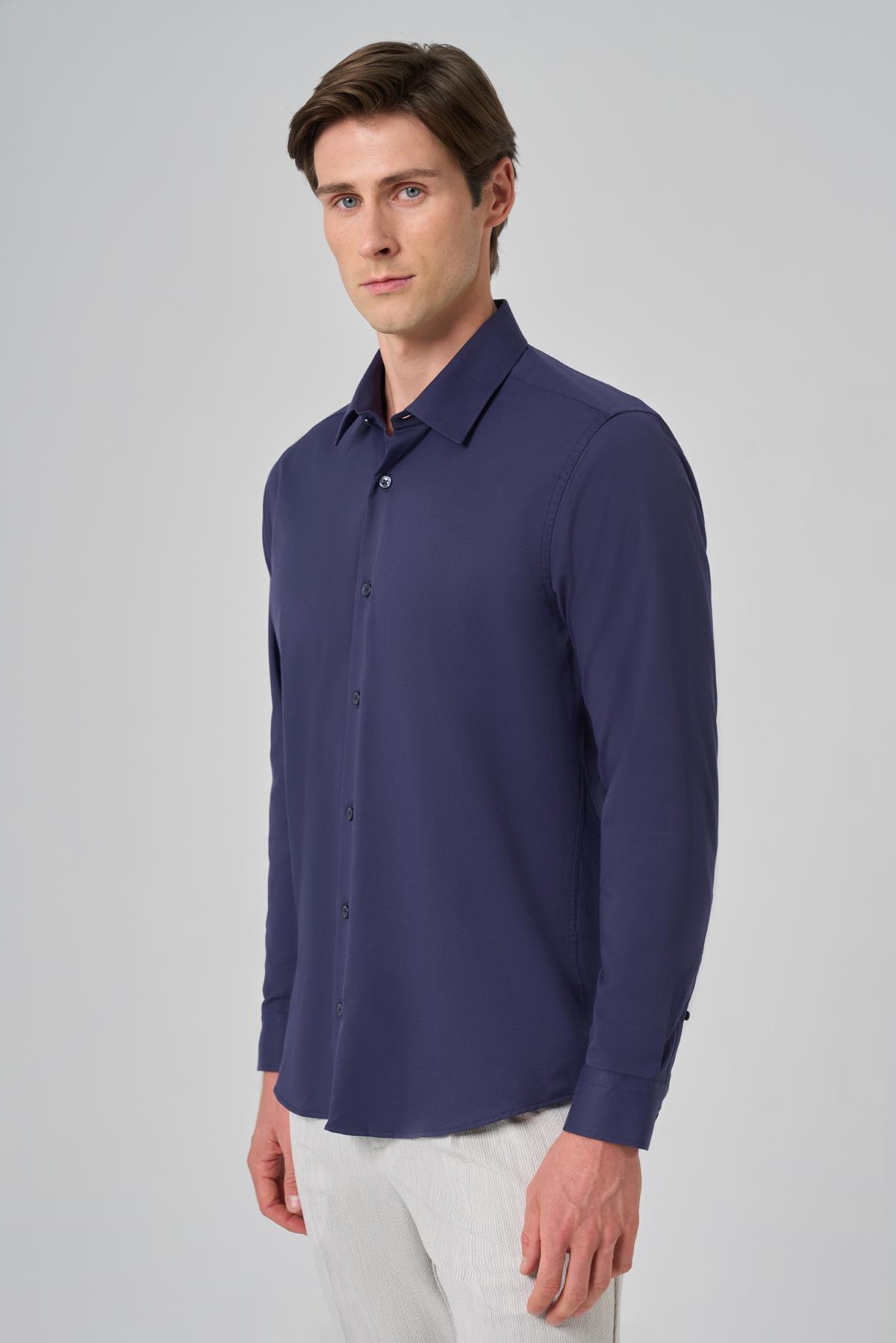 Morven Erkek Lacivert Slim Fit Sert Yaka Gömlek