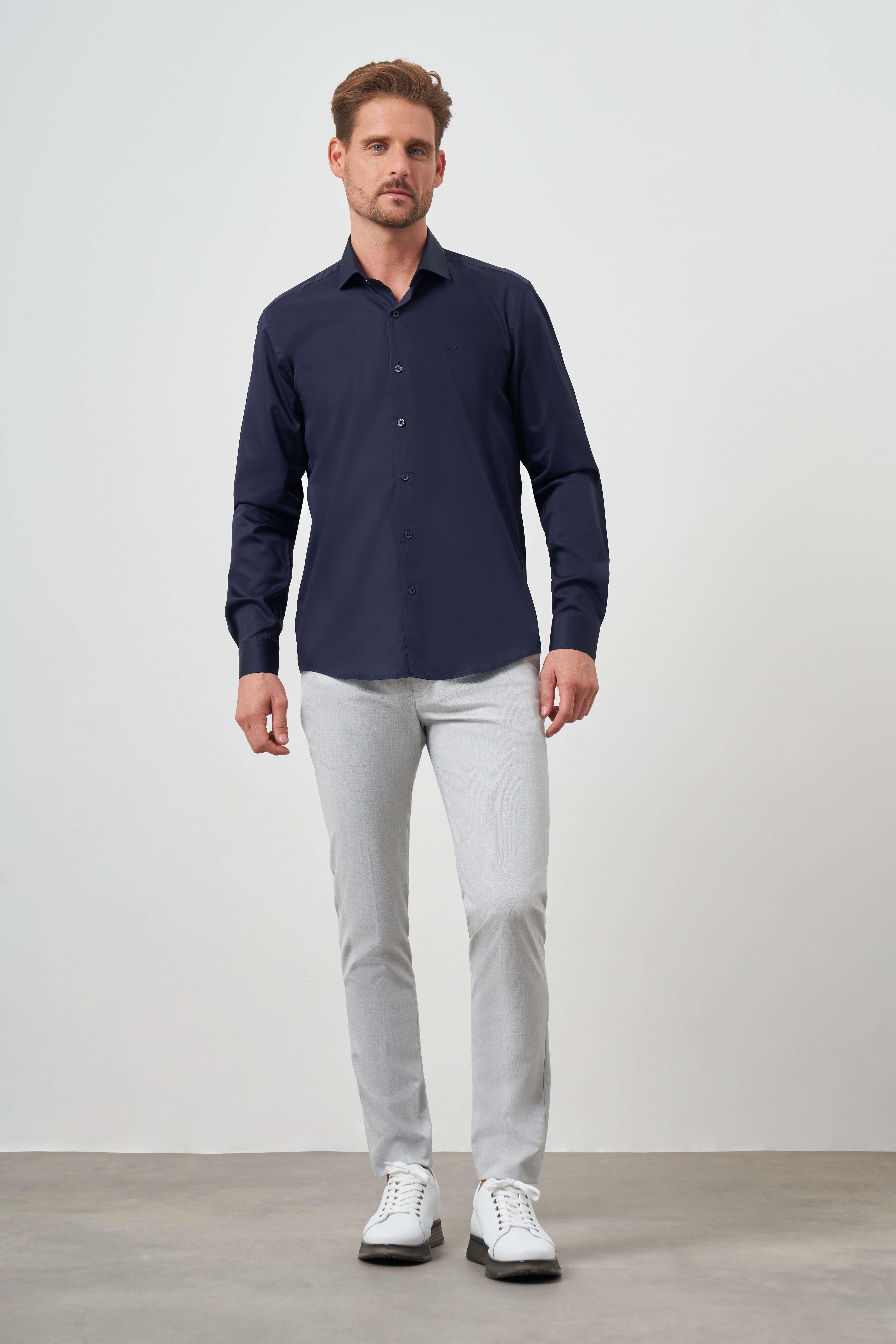 Morven Erkek Lacivert Pamuk Düz Desen İtalyan Yaka Slim Fit Gömlek
