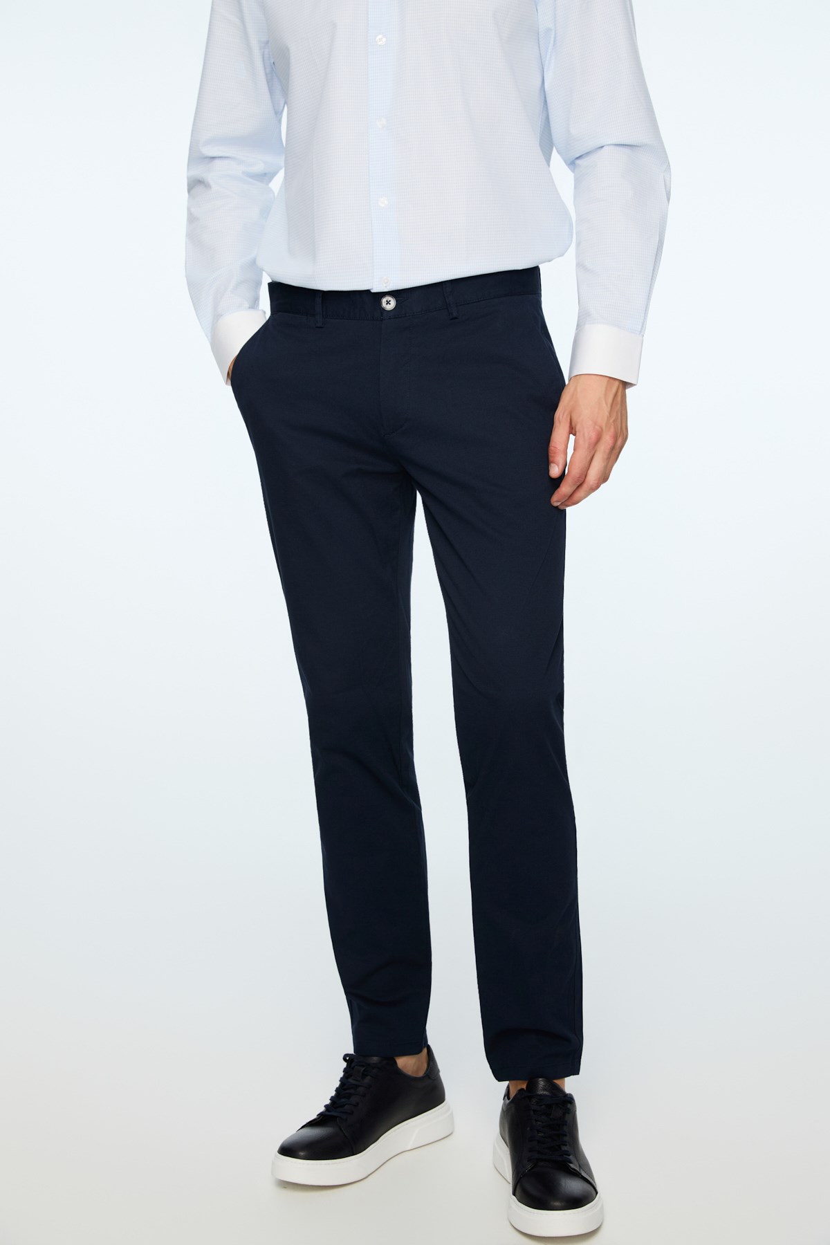 Morven Erkek Lacivert Pamuk Trend Düz Slim Fit Chino Pantolon