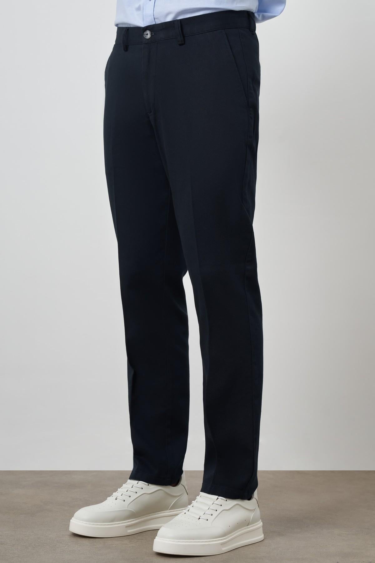 Morven Erkek Lacivert Pamuk Yan Cep Dynamic Fit Chino Pantolon