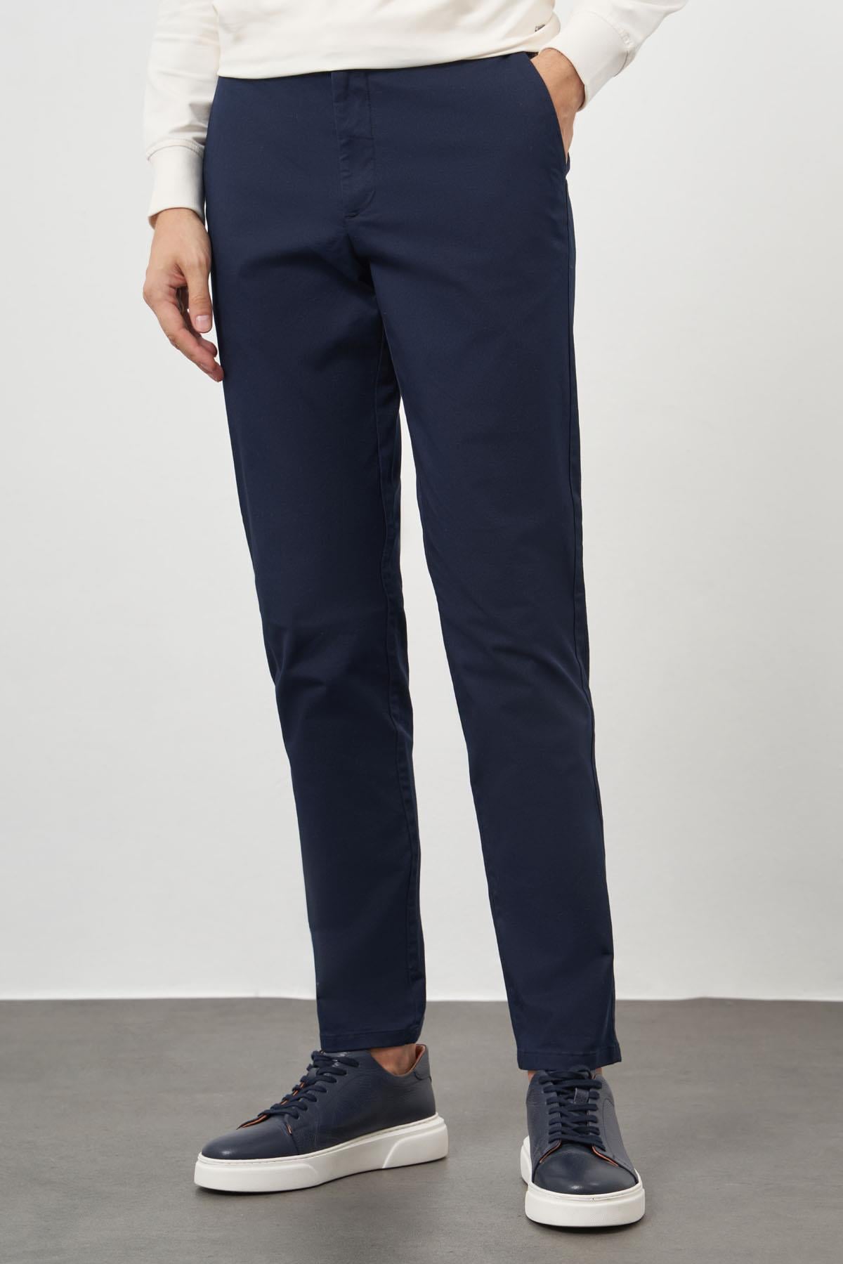 Morven Erkek Lacivert Pamuk Yan Cep Slim Fit Chino Pantolon