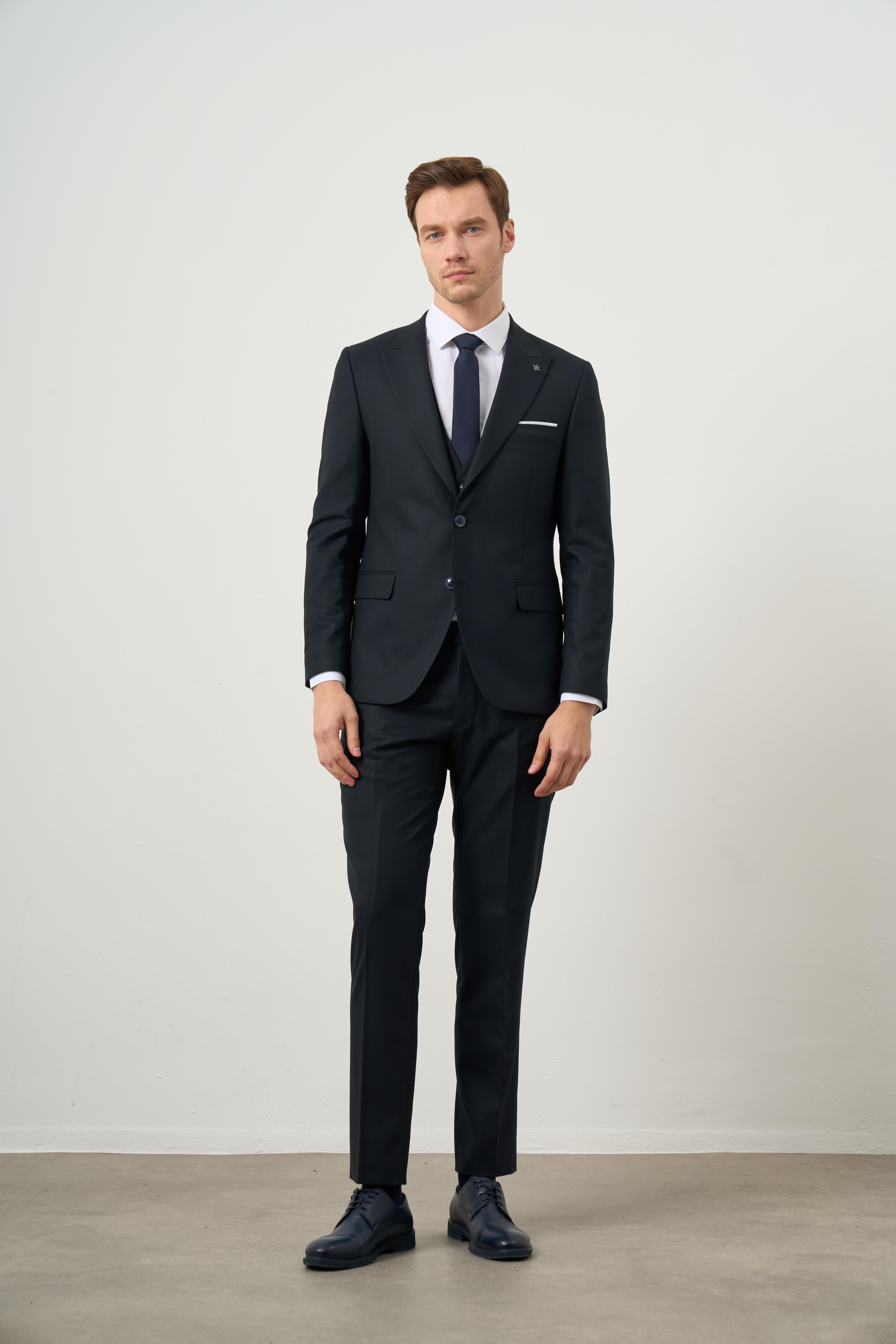 Morven Erkek Lacivert Poliviskon Basic Yelekli Jakar Desen Slim Fit Sivri Yaka Takım Elbise