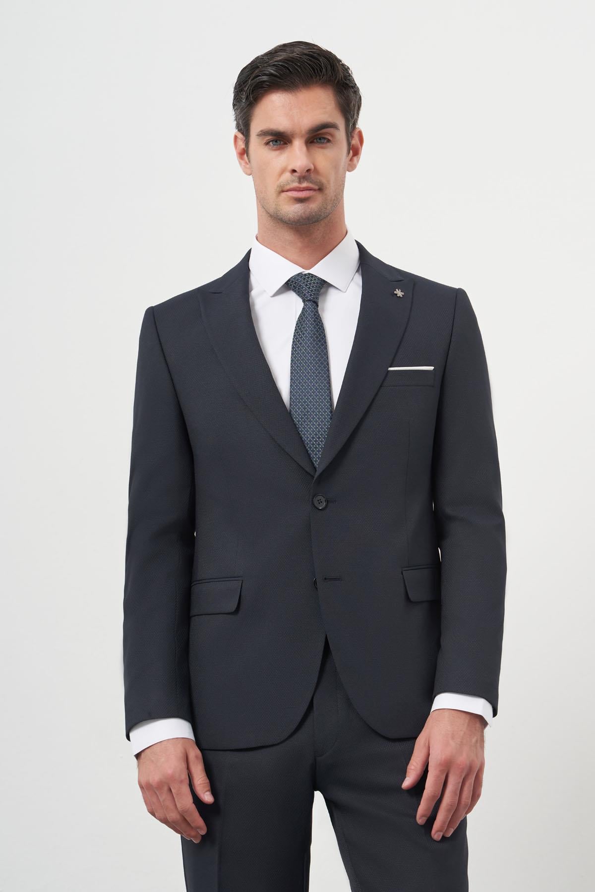 Morven Erkek Lacivert Poliviskon Basic Jakar Desen Slim Fit Sivri Yaka Takım Elbise