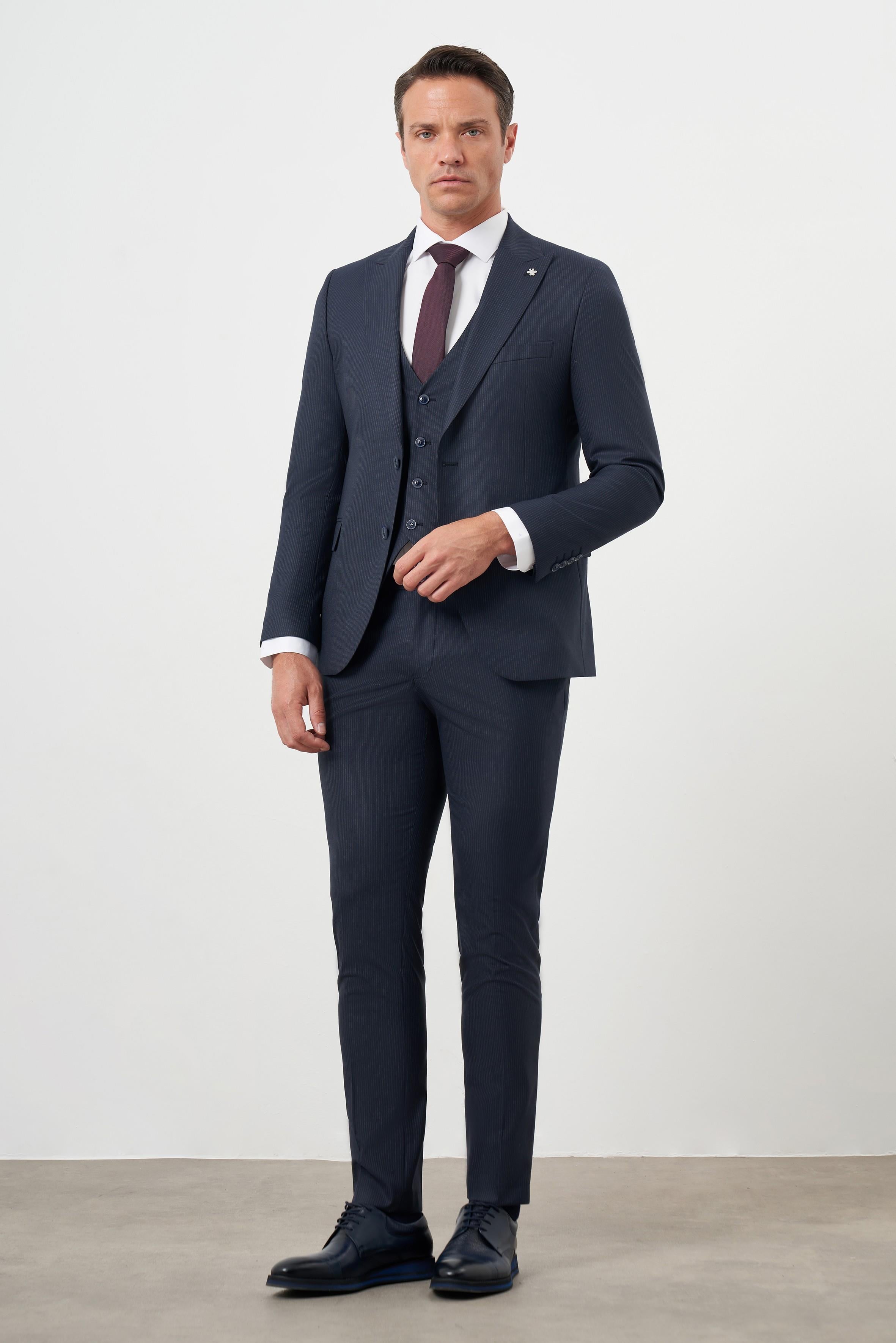 Morven Erkek Lacivert Poliviskon Trend Yelekli Çizgili Desen Slim Fit  Sivri Yaka Takım Elbise
