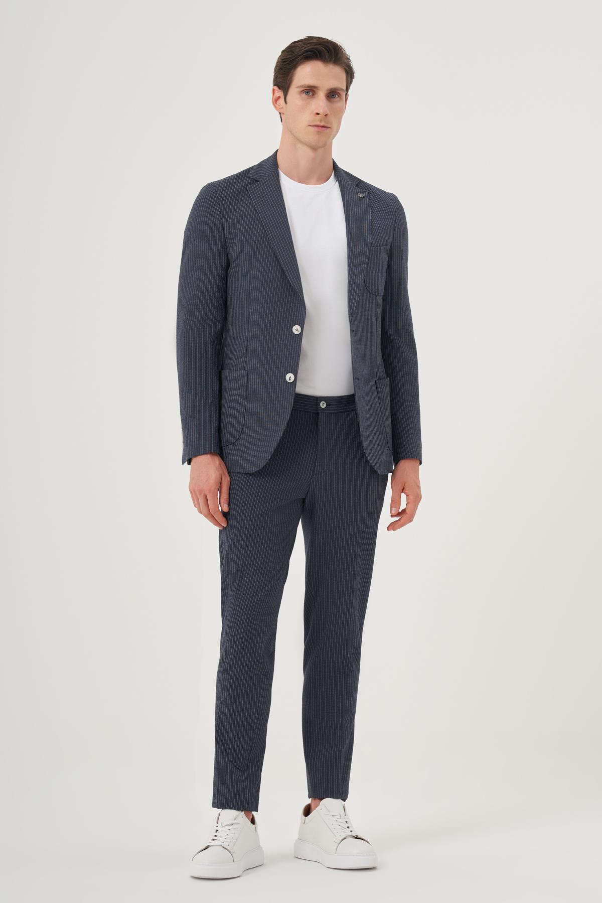 Morven Erkek Lacivert Poliviskon Trend Çizgili Slim Fit Mono Yaka Takım Elbise