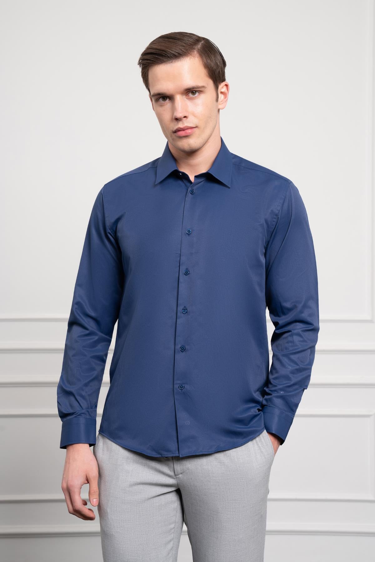 Morven Erkek Lacivert Slim Fit Dar Kesim Sert Spor Yaka Gömlek