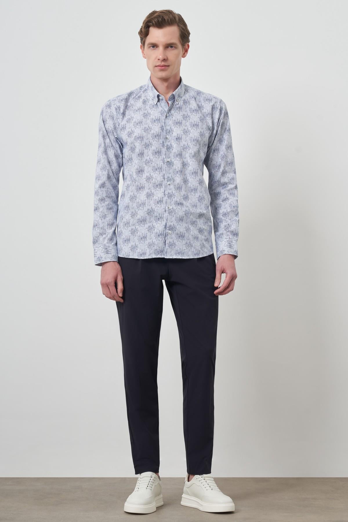 Morven Erkek Lacivert Slim Fit Düğmeli Yaka Gömlek