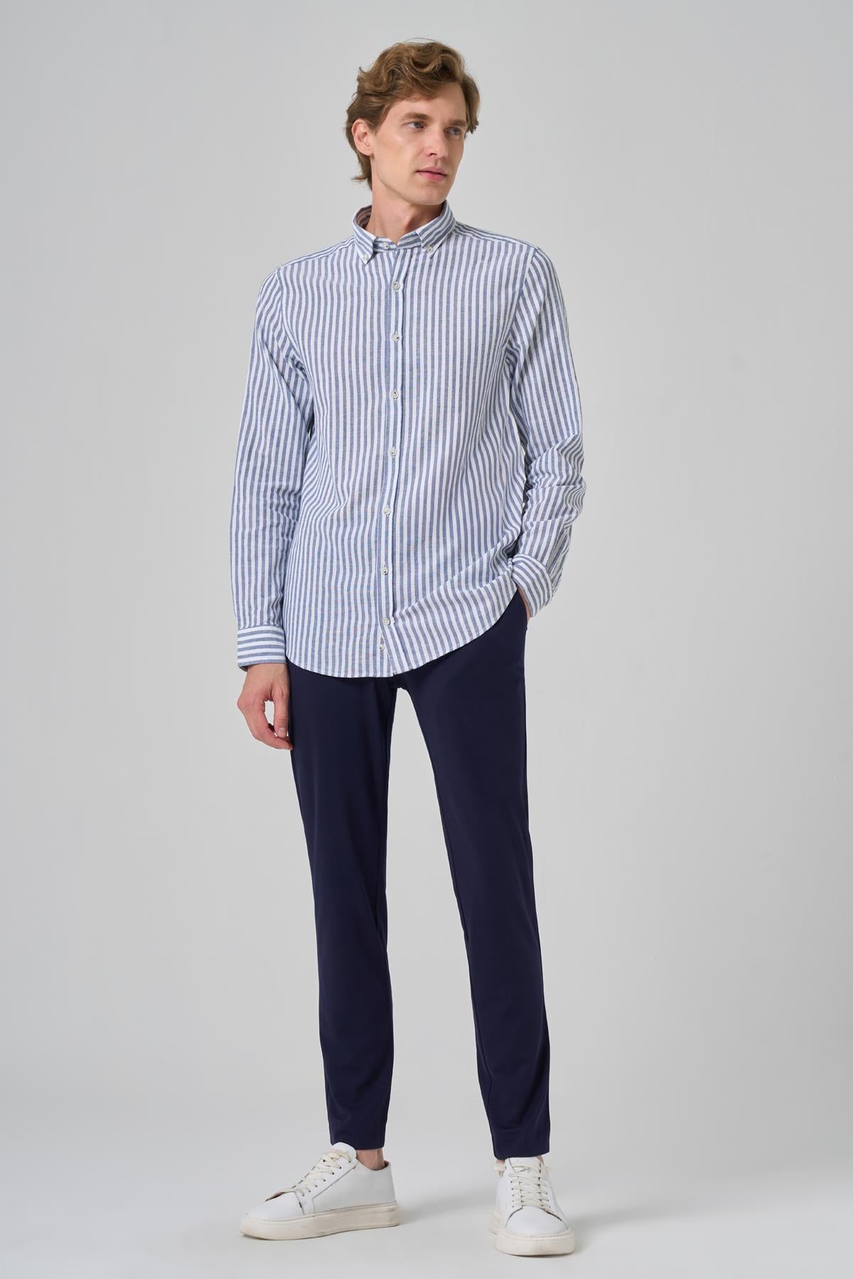 Morven Erkek Lacivert Slim Fit Düğmeli Yaka Gömlek