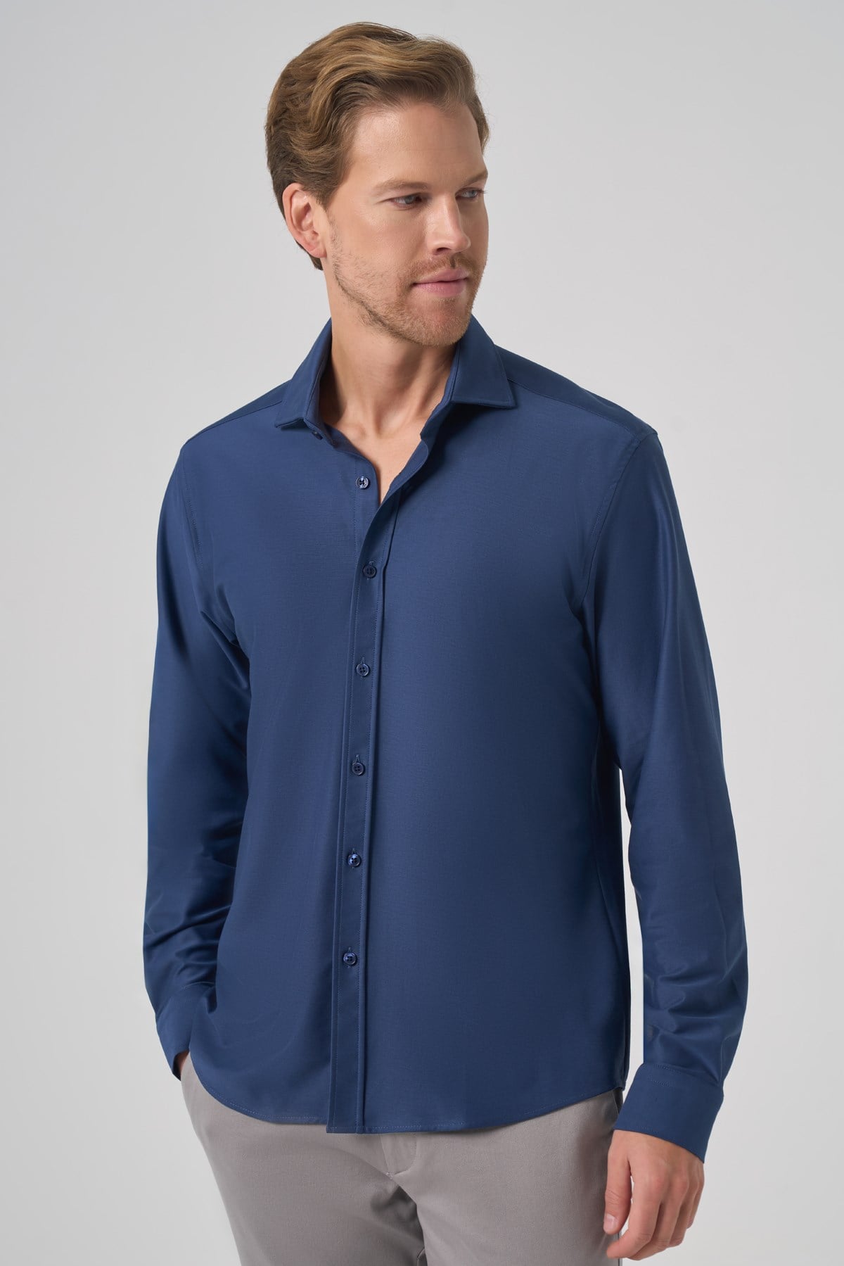 Morven Erkek Lacivert Trend Düz Slim Fit Tam İtalyan Yaka Relaxible Gömlek