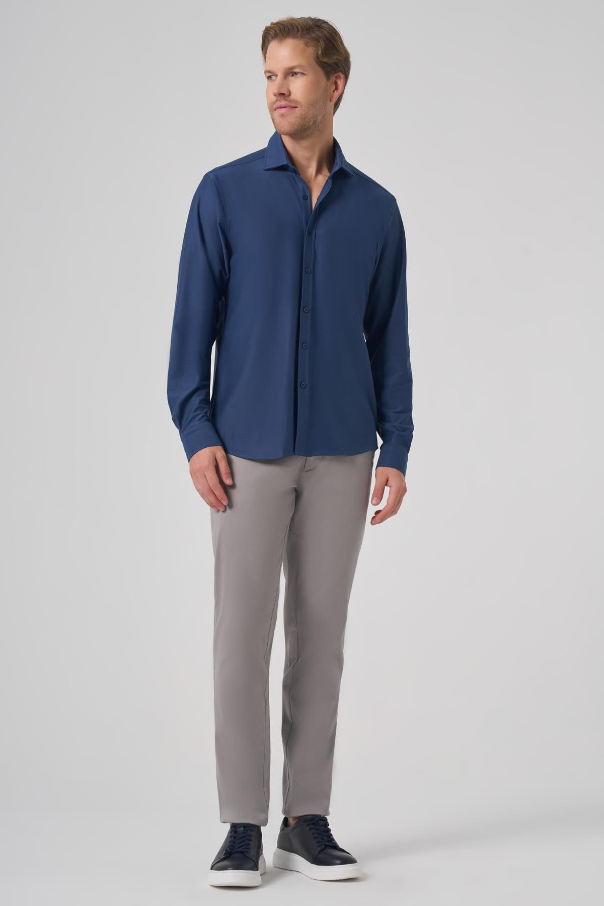 Morven Erkek Lacivert Trend Düz Slim Fit Tam İtalyan Yaka Gömlek