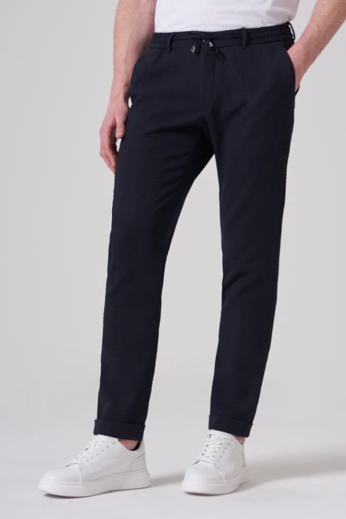 Morven Erkek Lacivert Trend Ekose Lastikli İpli Slim Fit Pantolon