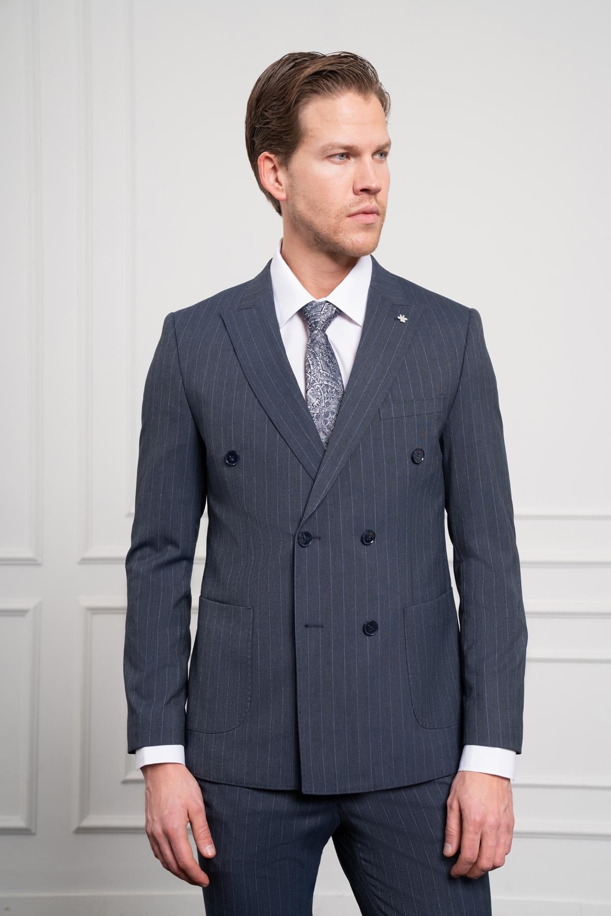 Morven Erkek Lacivert Trend Slim Fit Sivri Yaka Kruvaze Takım Elbise