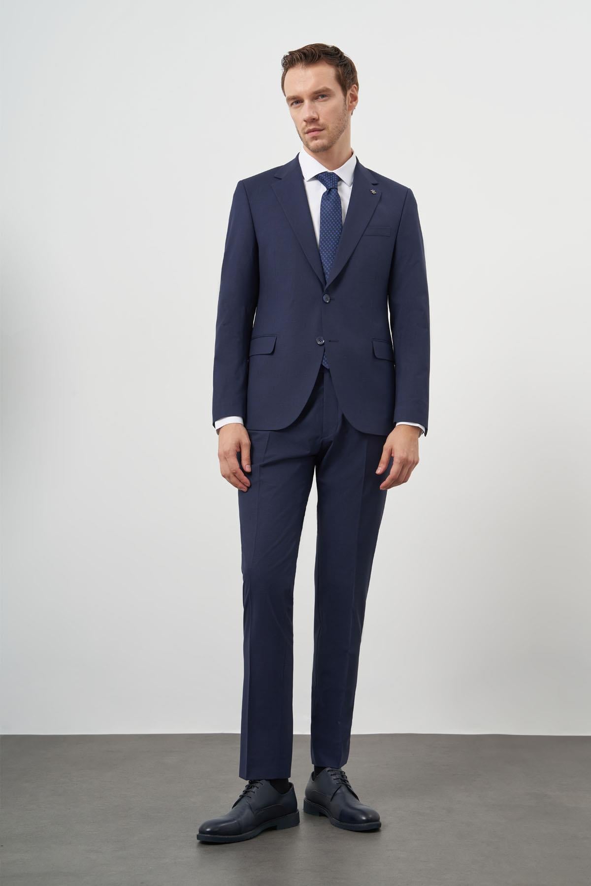 Morven Erkek Lacivert Yün Slim Fit Mono Yaka Takım Elbise