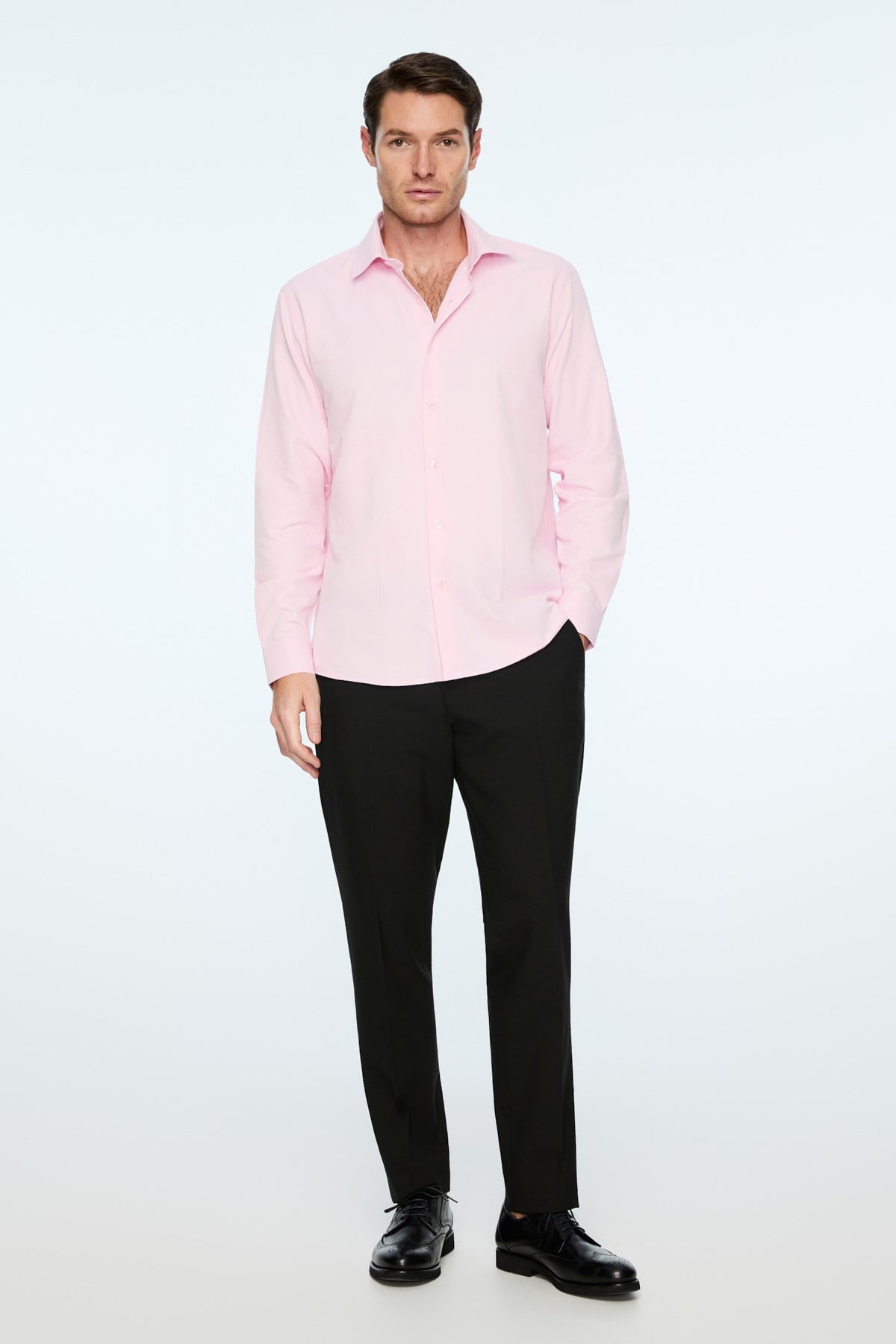 Morven Erkek Pembe Düz Slim Fit Sert Yaka Gömlek