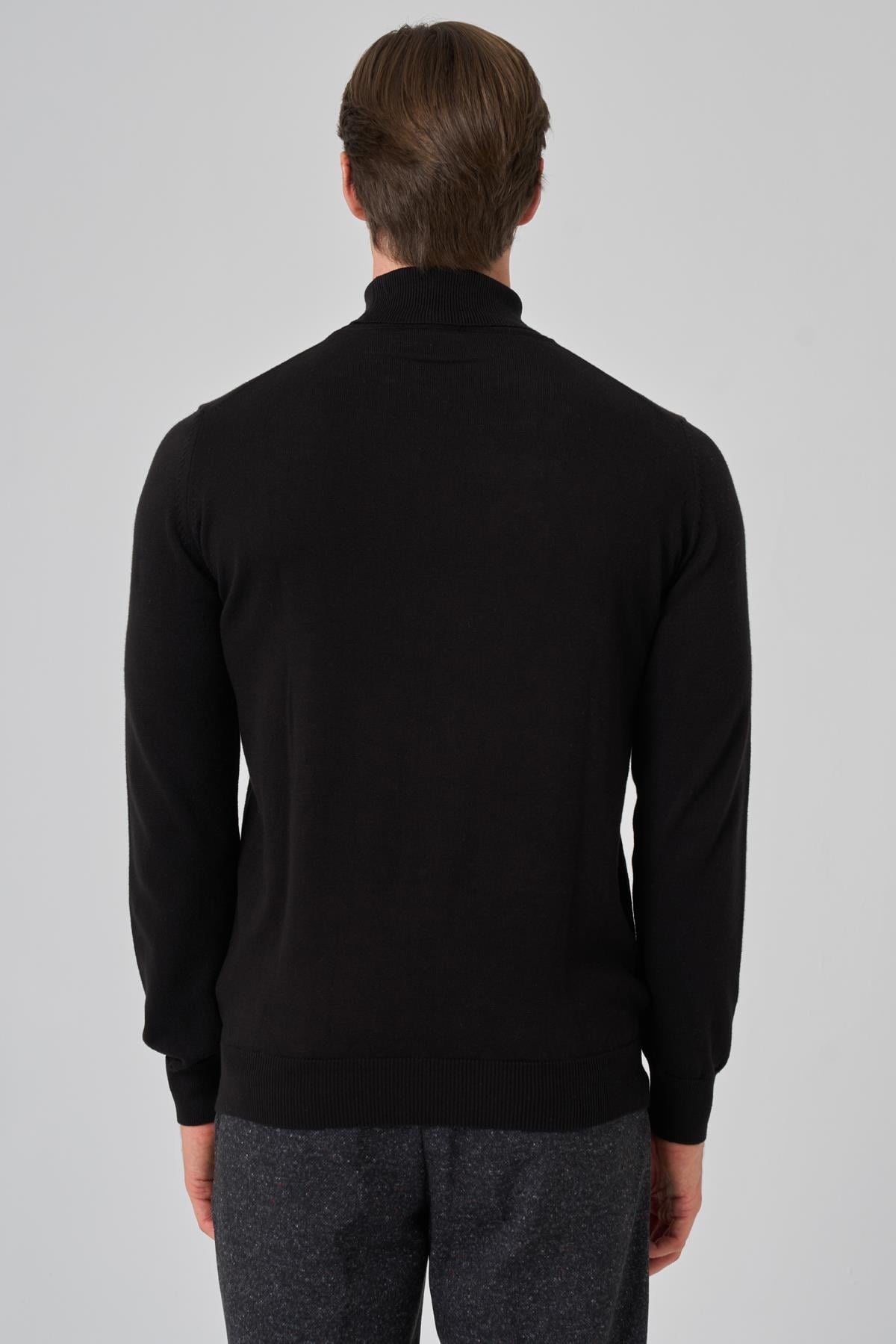Morven Erkek Siyah Basic Balıkçı Yaka Dynamic Fit Rahat Kesim Triko
