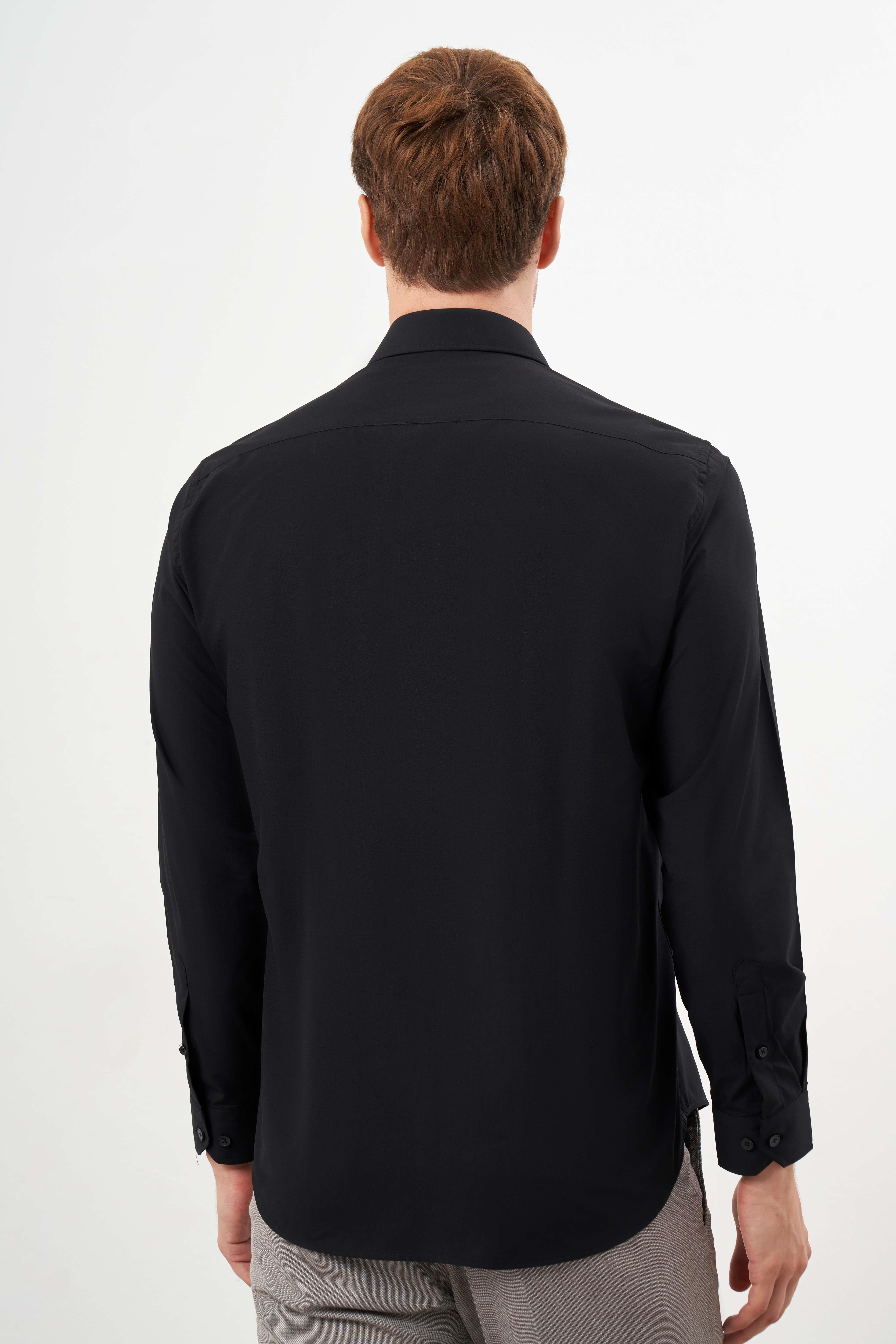 Morven Erkek Siyah Basic Düz Desen Cepli Sert Yaka Regular Fit Gömlek