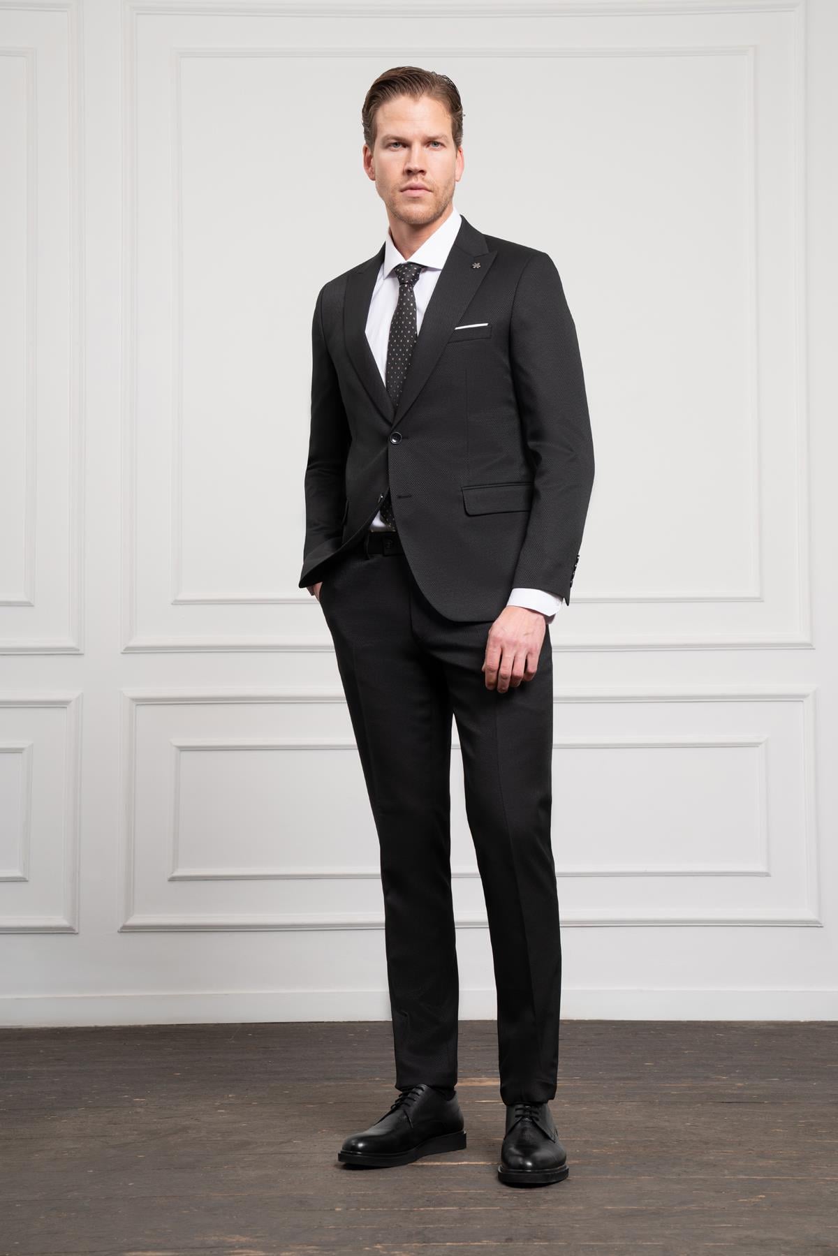 Morven Erkek Siyah Basic Jakar Desen Slim Fit Sivri Yaka Takım Elbise