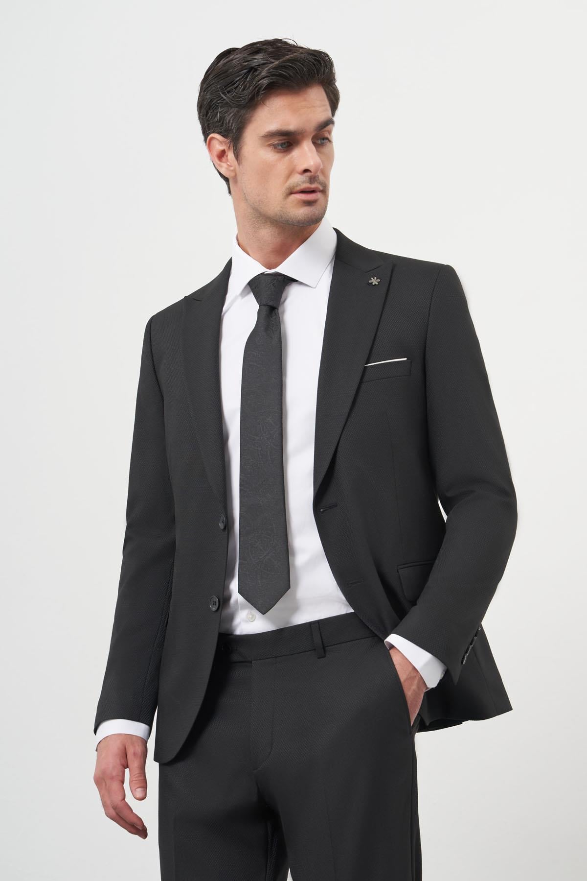 Morven Erkek Siyah Basic Jakar Desen Slim Fit Sivri Yaka Takım Elbise