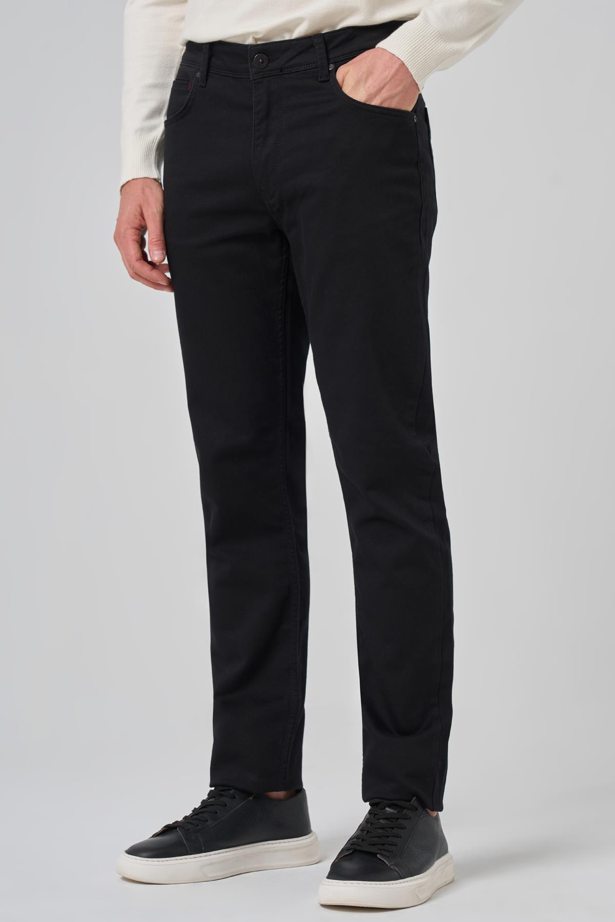 Morven Erkek Siyah Denim 5 Cep Dynamic Fit Jean Kot Pantolon