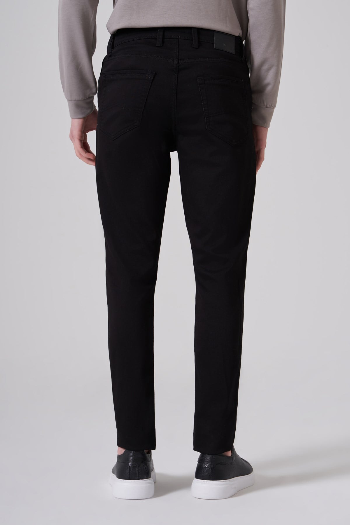 Morven Erkek Siyah Denim 5 Cep Slim Fit Jean