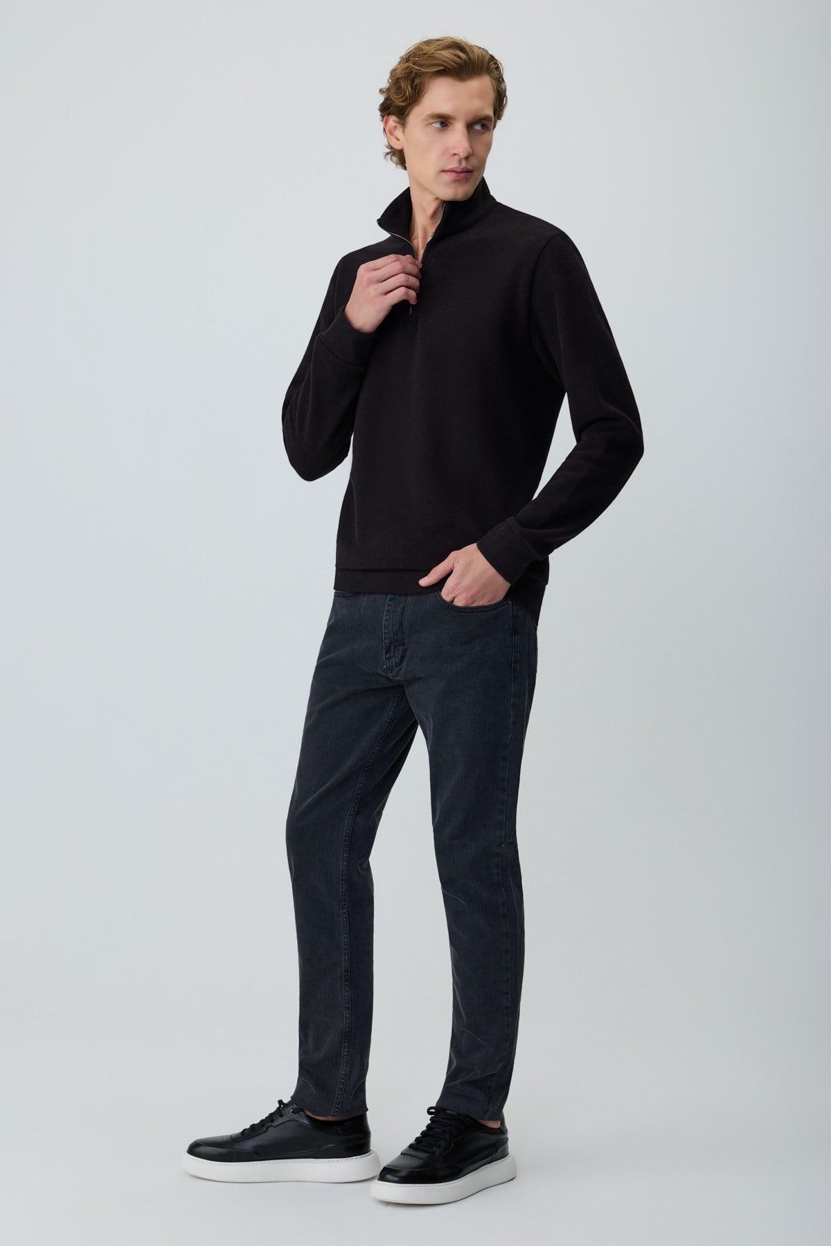 Morven Erkek Siyah Fermuarlı Bato Yaka Dynamic Fit Sweatshirt