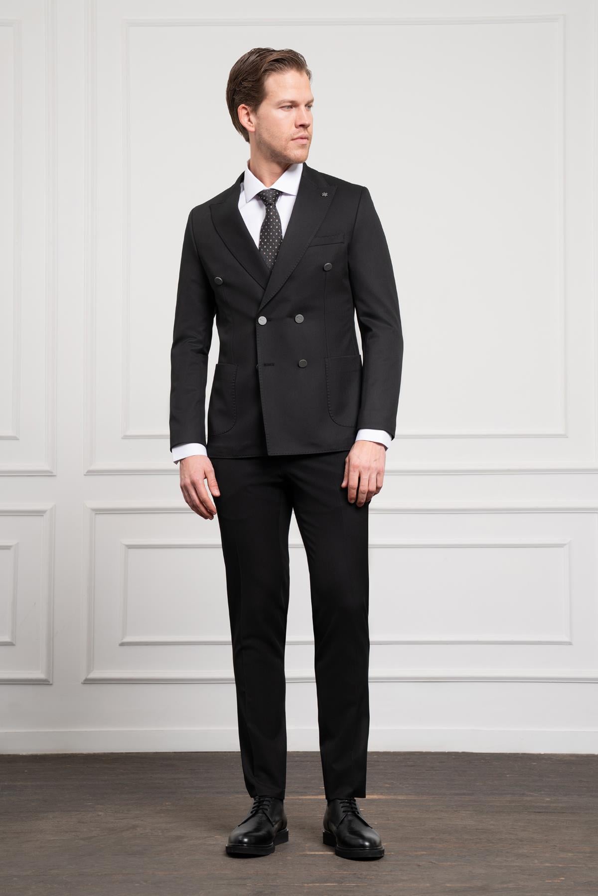 Morven Erkek Siyah Kruvaze Slim Fit Sivri Yaka Takım Elbise